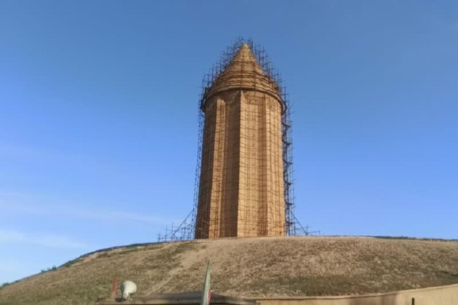 گنبد قابوس