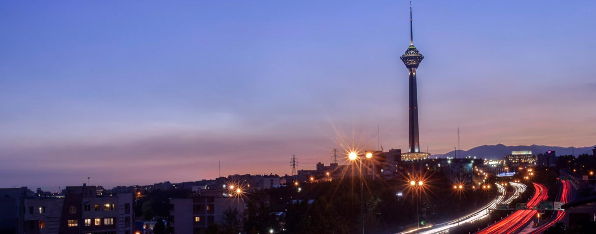 برج میلاد؛ منبع عکس: ویکی‌مدیا؛ عکاس: فرزانه ربیعی