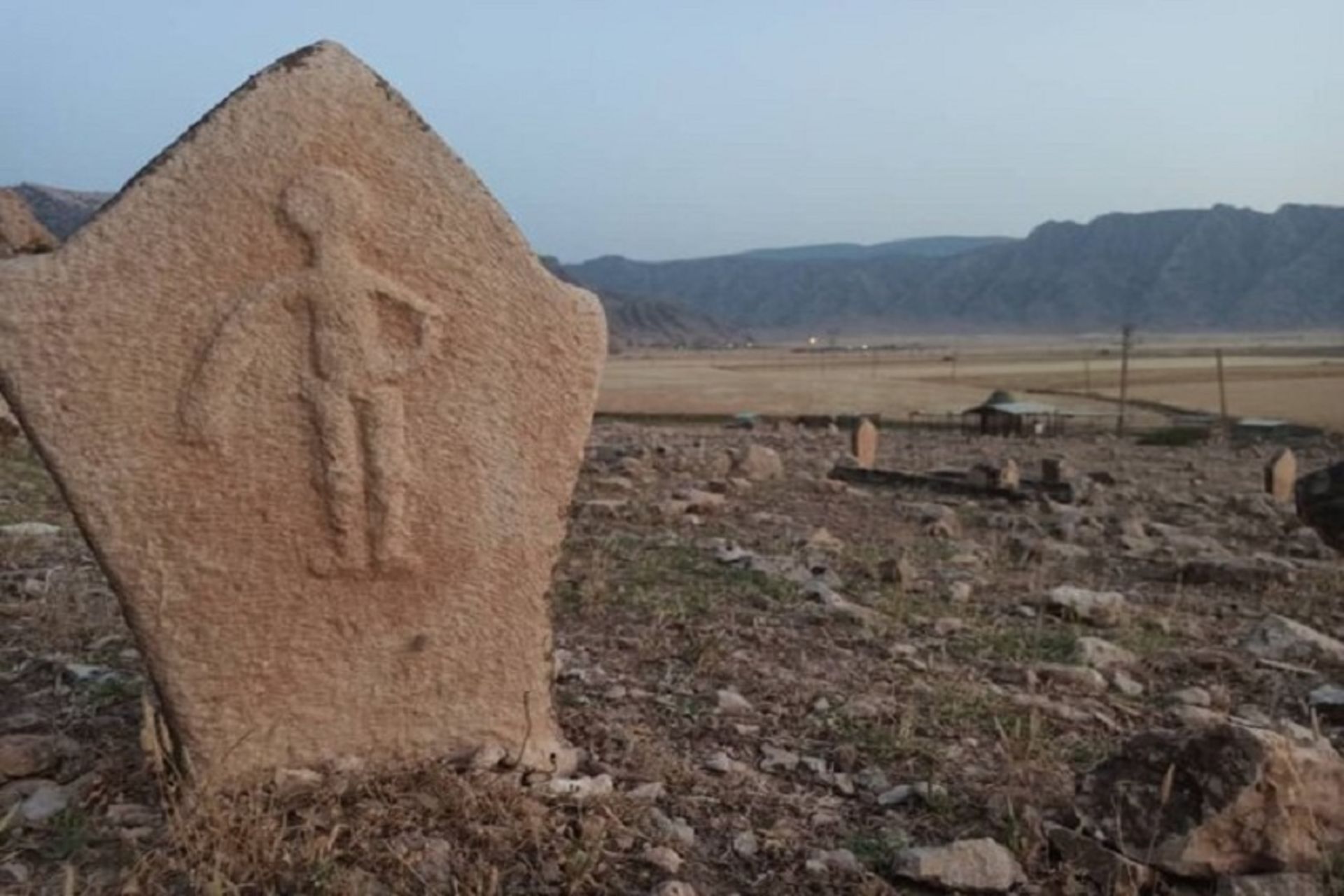قبرستان ایذه