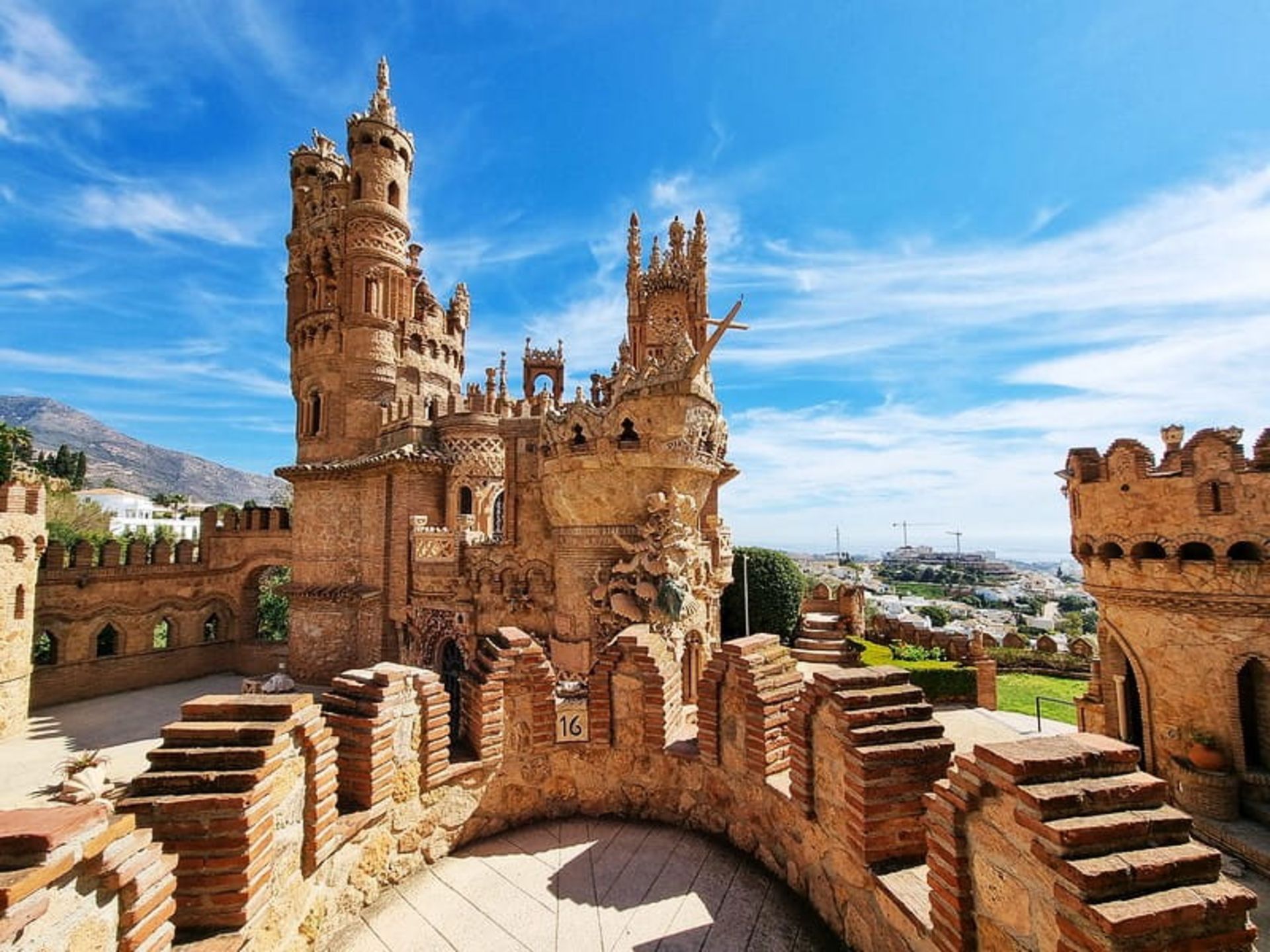 قلعه کولومارس، منبع: andaluciainmypocket.com
