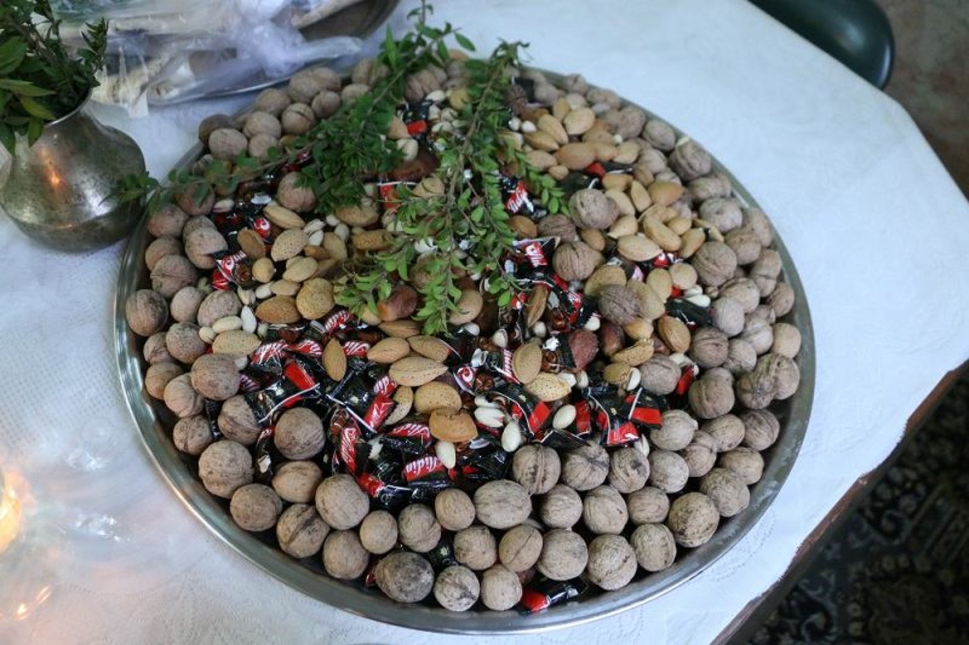 لورک یا آجیل و میوه خشک جشن میانه زمستان؛ منبع عکس: ajammc.com؛ عکاس: بهراد نفیسی