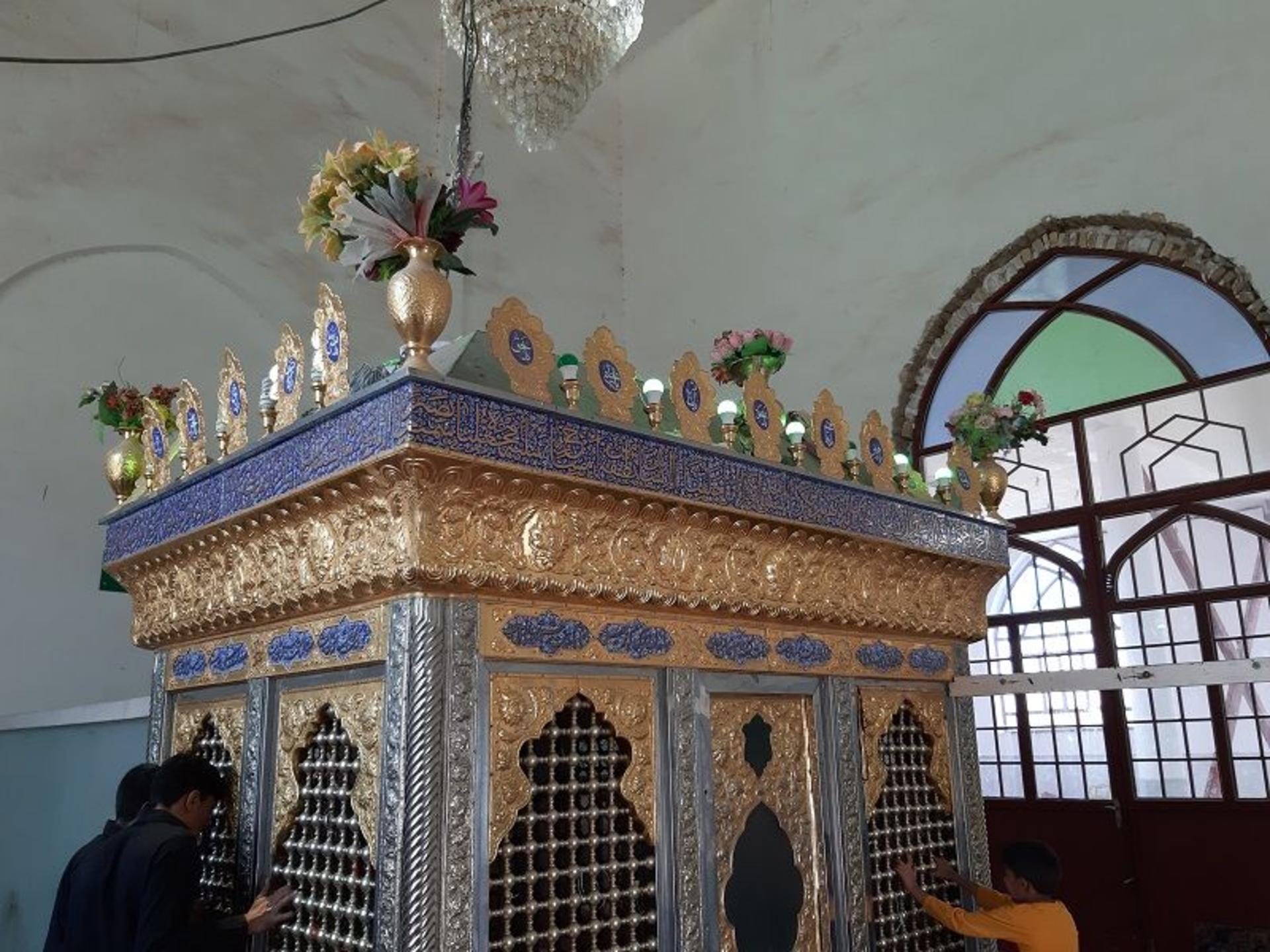 ضریح ایوب پیغمبر؛ منبع عکس؛ گوگل مپ؛ عکاس: حسین بهبودی
