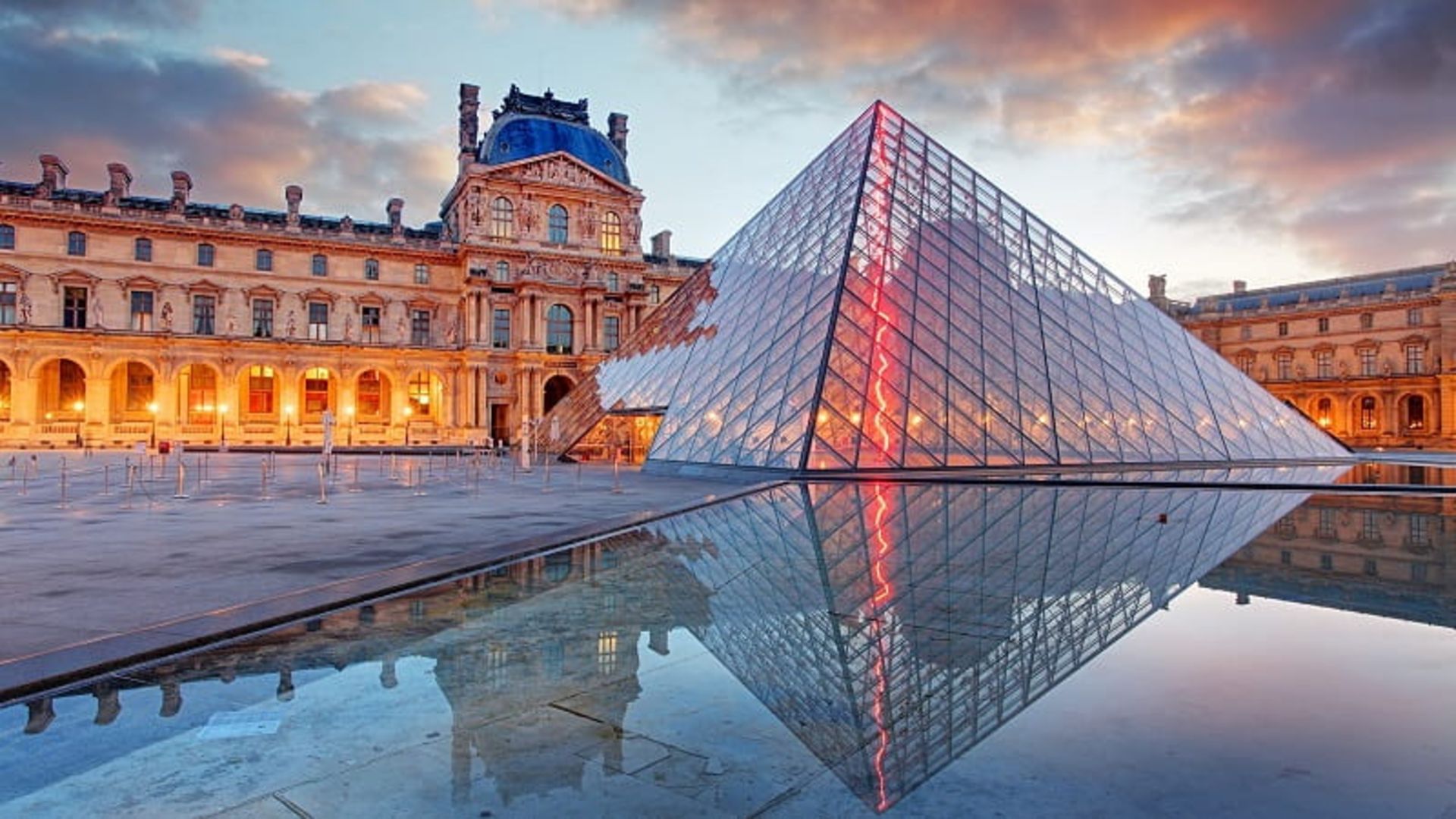 موزه لوور، منبع:architecturaldigest