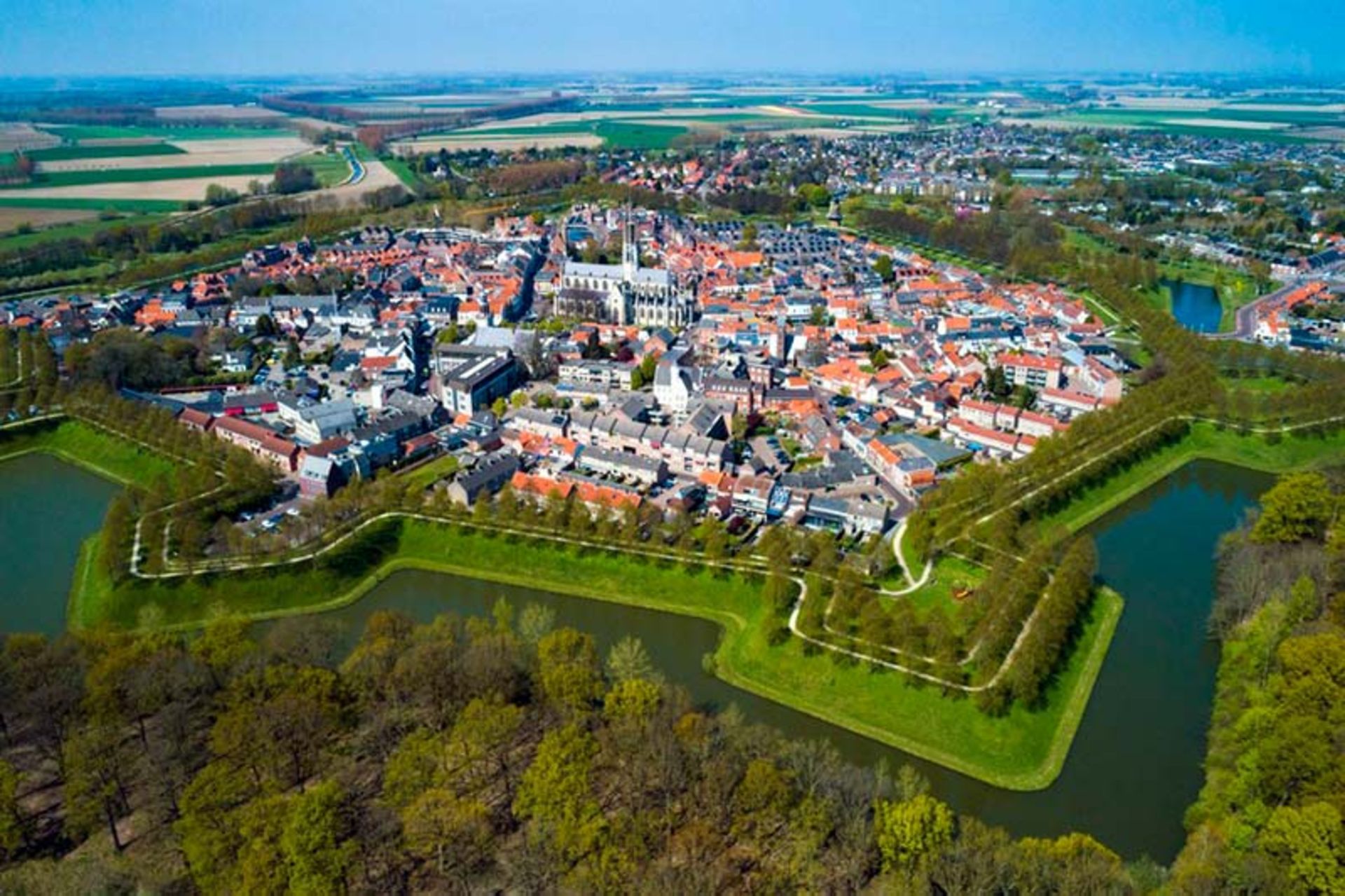 شهر مستحکم Hulst در هلند 