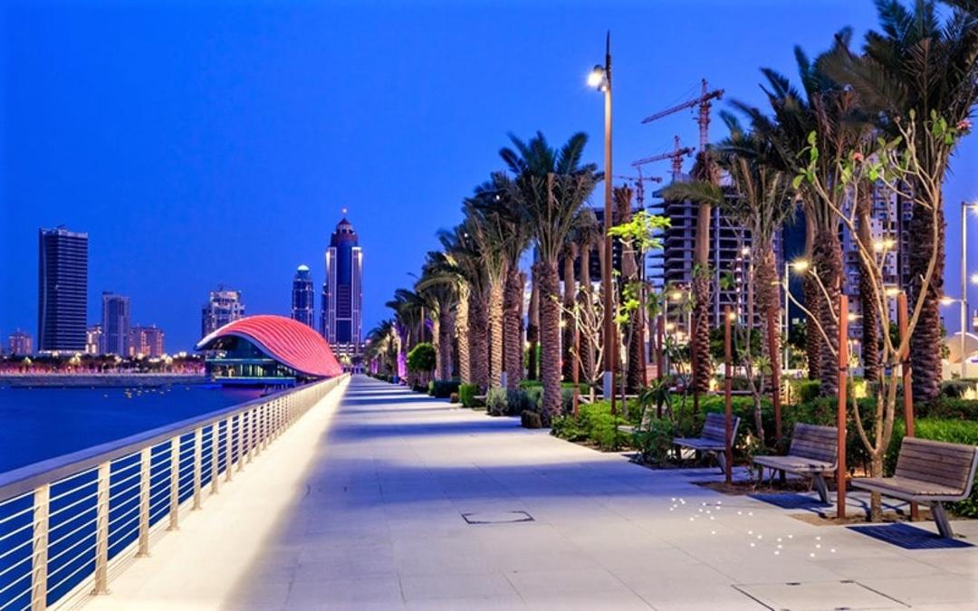 تفرجگاه لوسیل مارینا در شب، منبع عکس: lusail.com، عکاس: ناشناس
