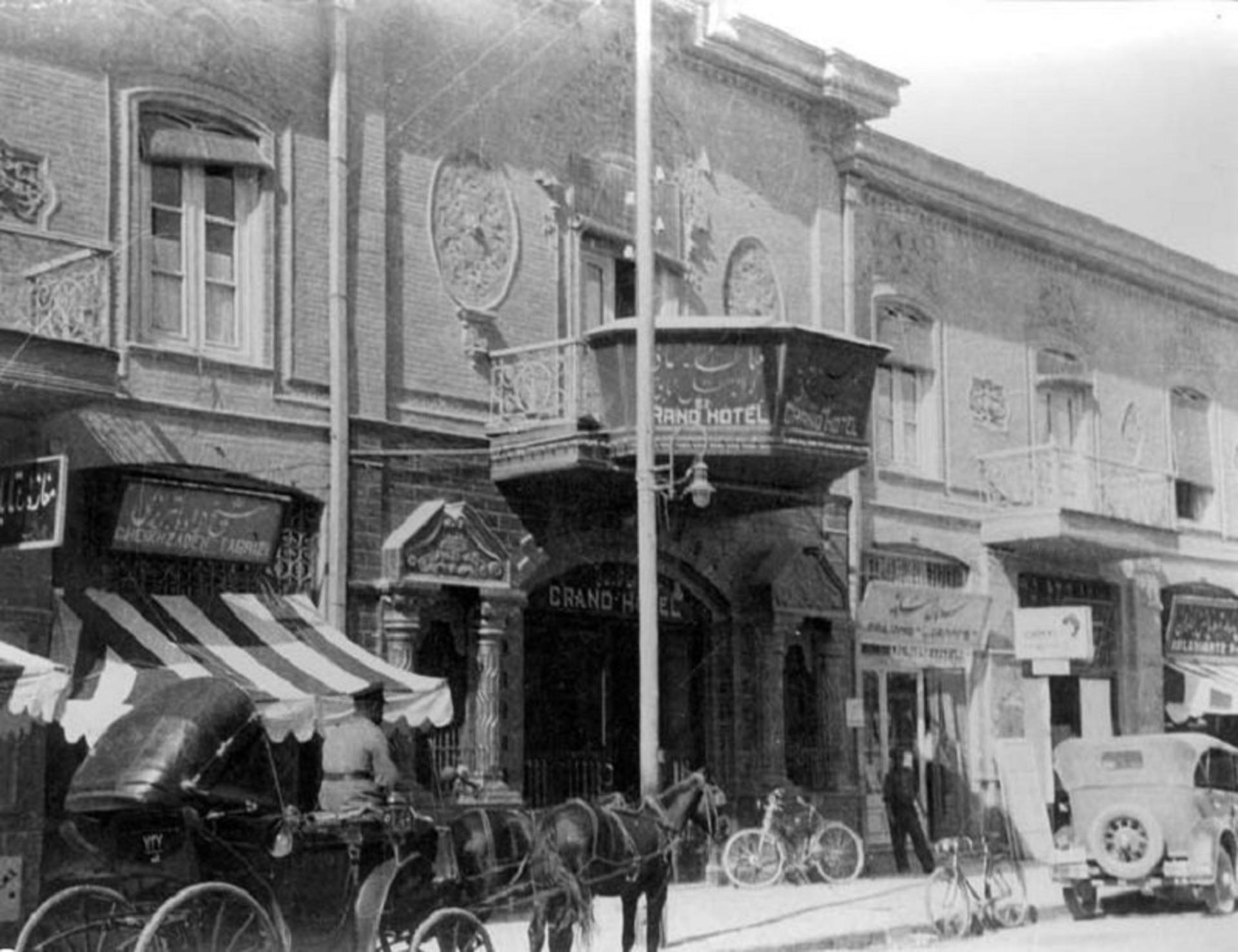 گرند هتل؛ منبع عکس: Mapmuseum.tehran.ir؛ عکاس: نامشخص