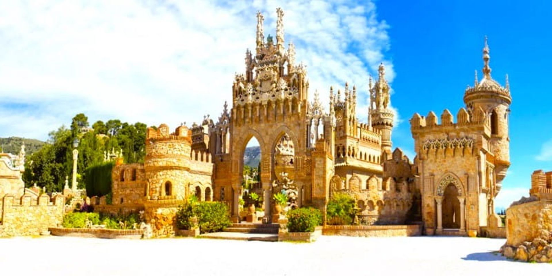 قلعه کولومارس، منبع: visitcostadelsol