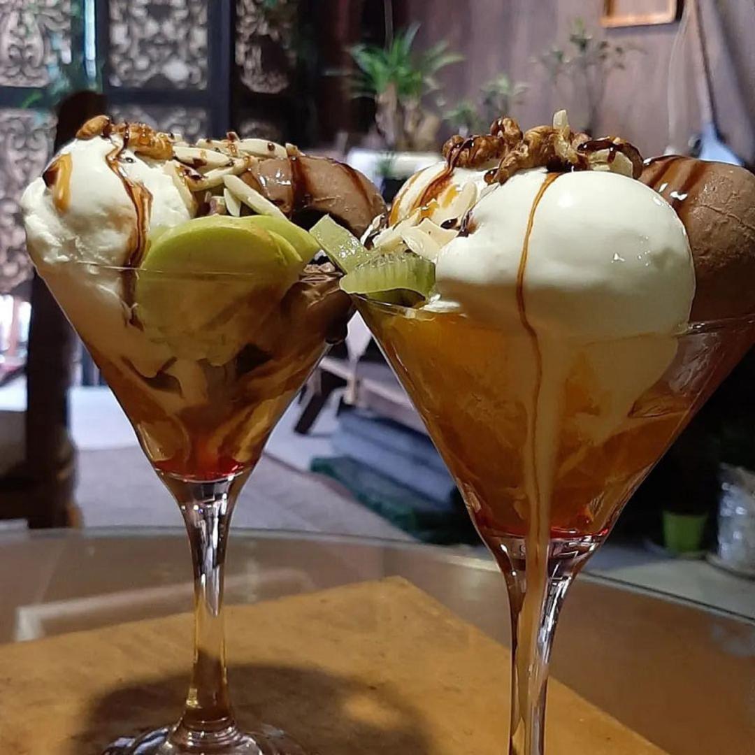 کافه فنجون اهواز؛ منبع عکس: اینستاگرام cafe.cupp؛ عکاس: نامشخص