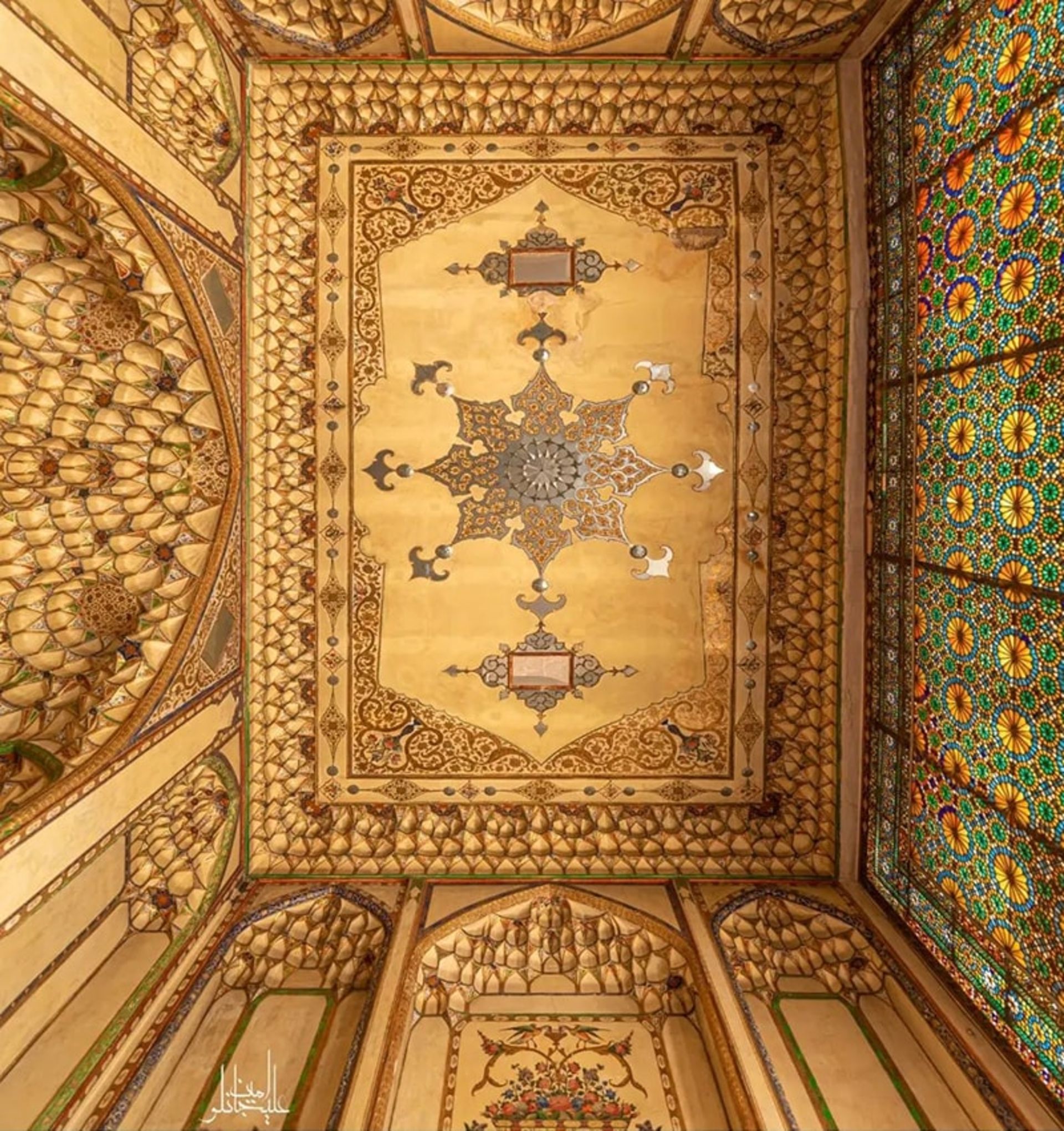 نمایی از سقف خانه حقیقی اصفهان، منبع عکس: اینستاگرام alijanlou.amin@، عکاس: امین علیجانلو