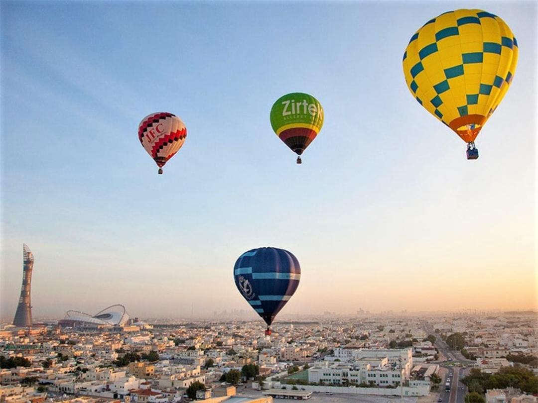 بالون سواری در قطر، منبع عکس: timeoutdoha.com، عکاس: ناشناس