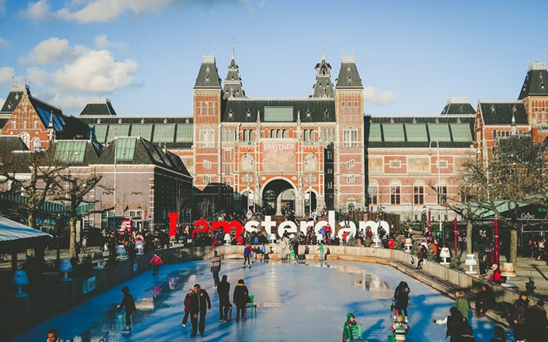 علامت من آمستردام هستم در شهر آمستردام
