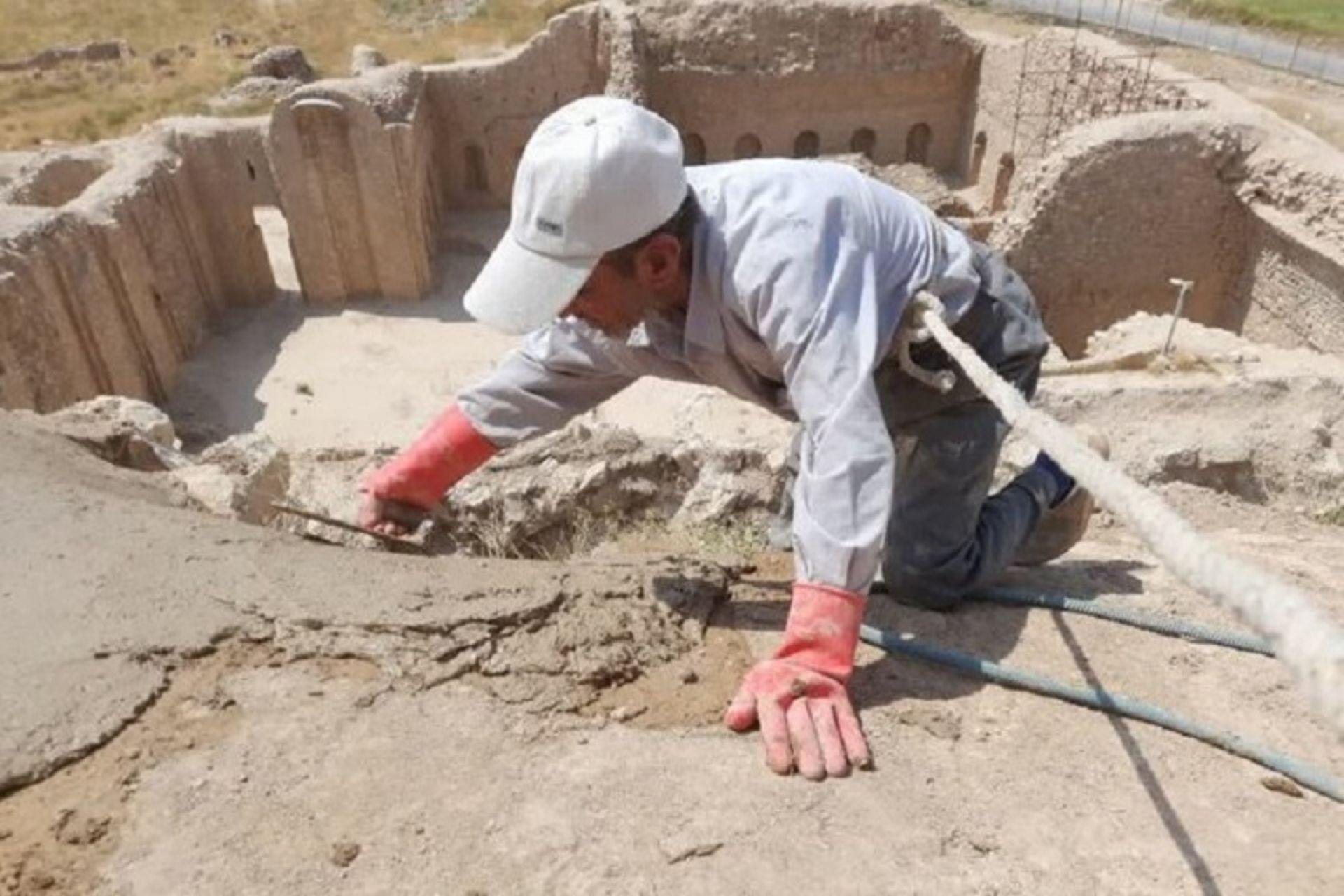 مرمت کاخ اردشیر بابکان