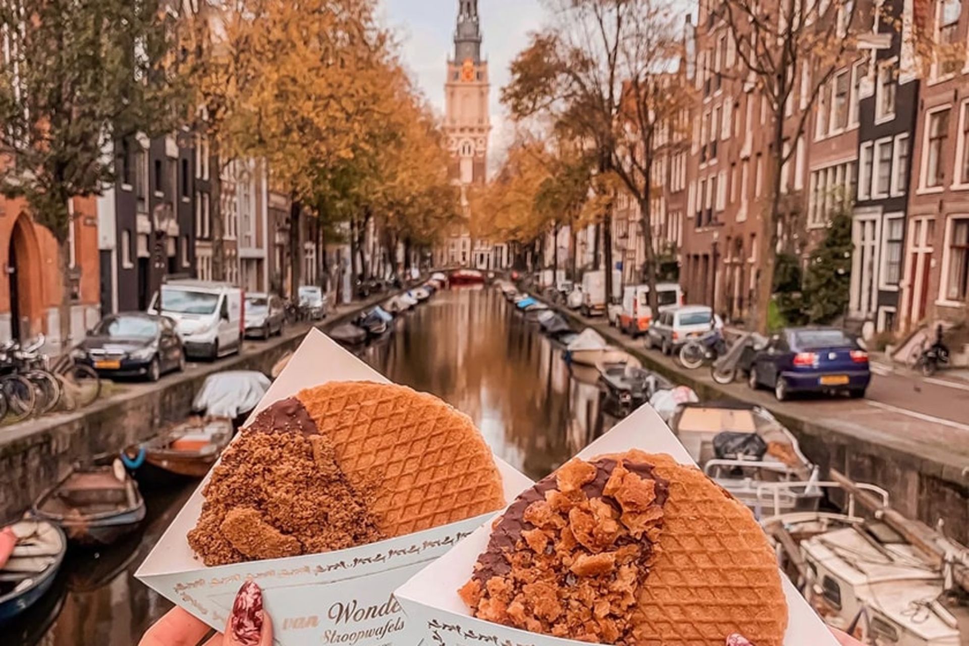 کانال آب در آمستردام