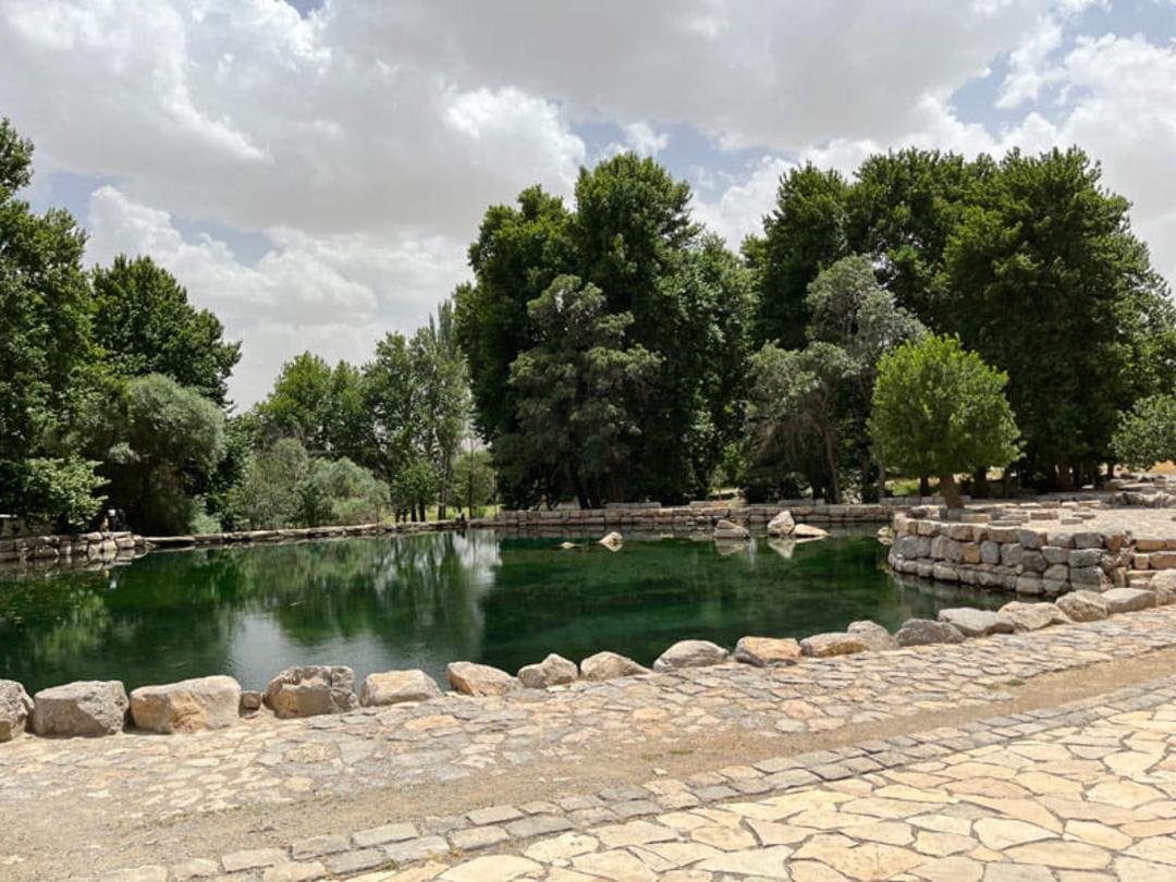 دریاچه بیستون؛ منبع عکس: کجارو، عکاس: محمد لوح