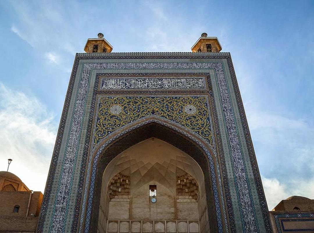 ایوان آرامگاه شیخ احمد جامی؛ منبع عکس: گوگل مپ؛ عکاس: Devil architect