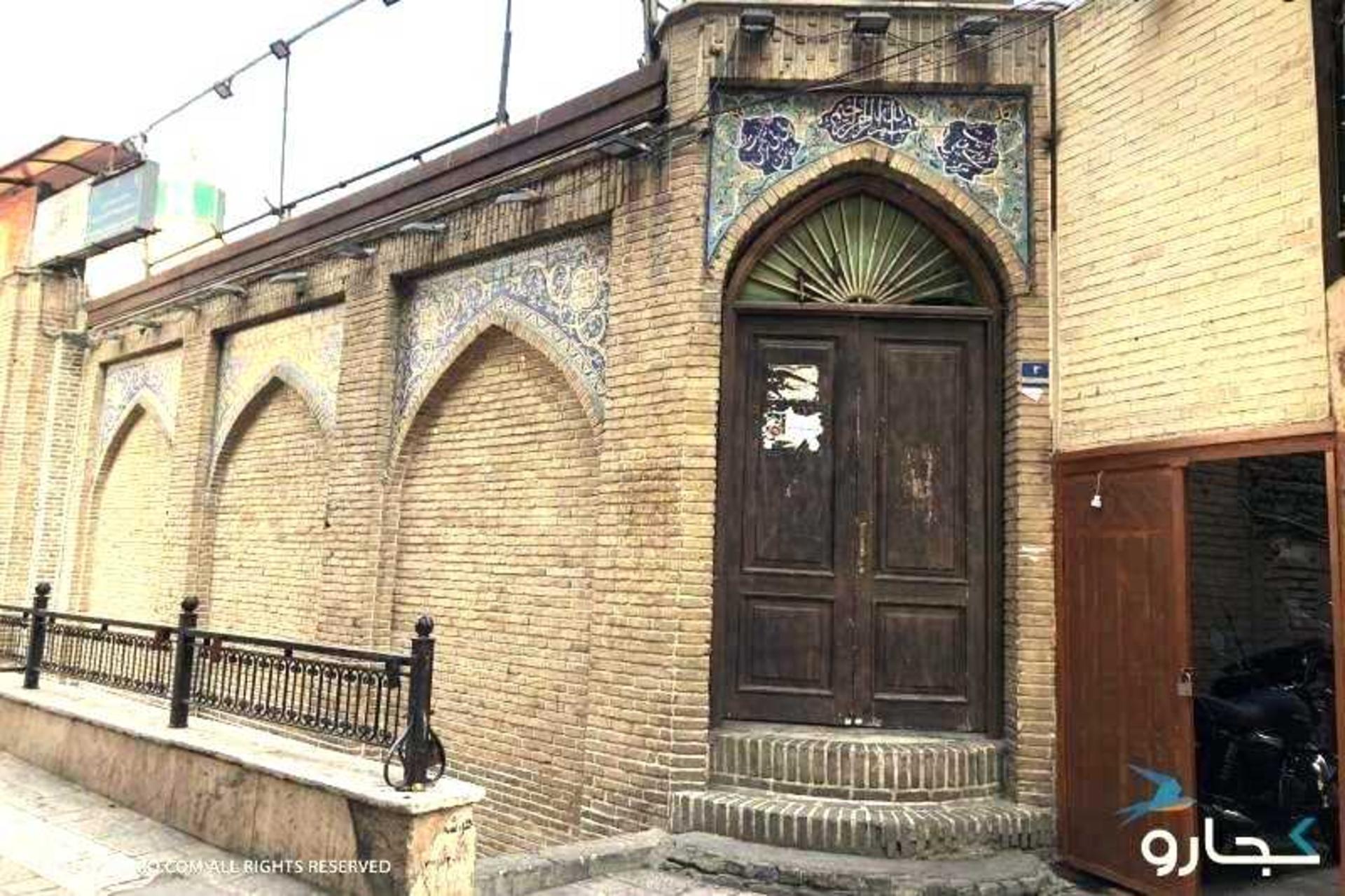حسینیه بی‌بی نرجس خاتون کوچه مروی؛ عکاس: مهدیه عزیزی