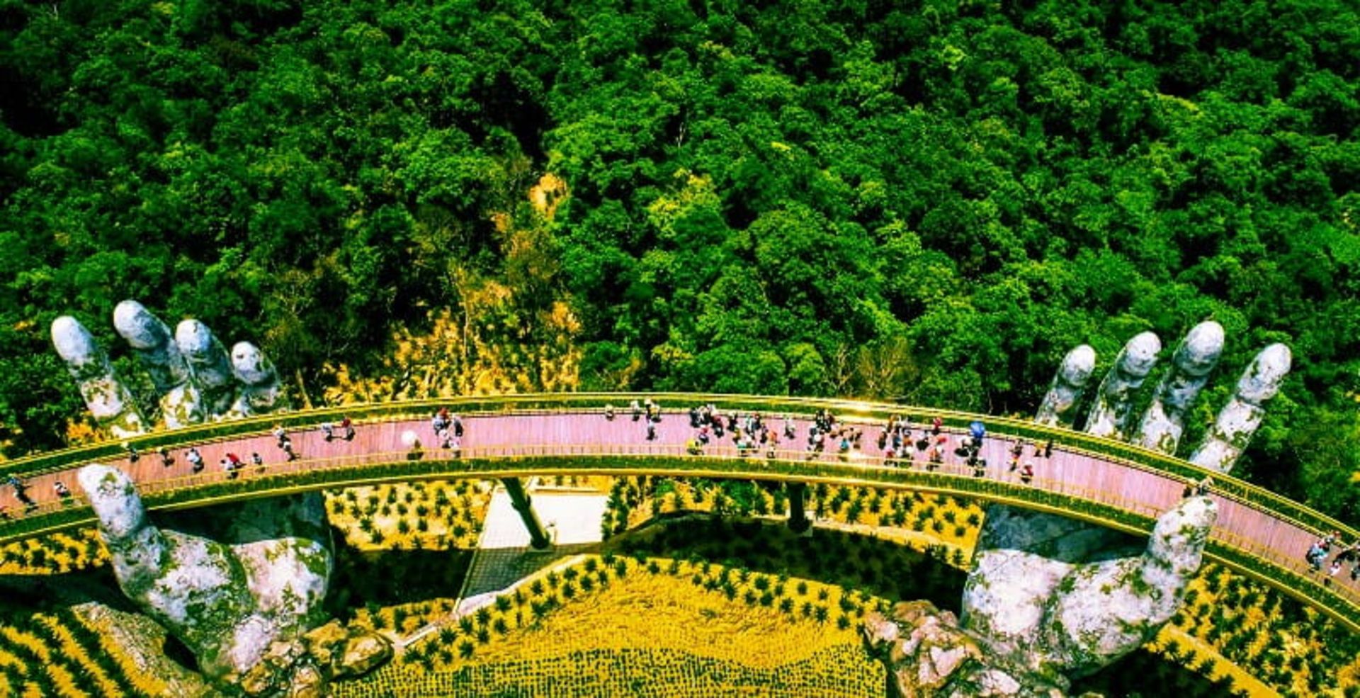 پل طلایی ویتنام، منبع: centralvietnamguide.com