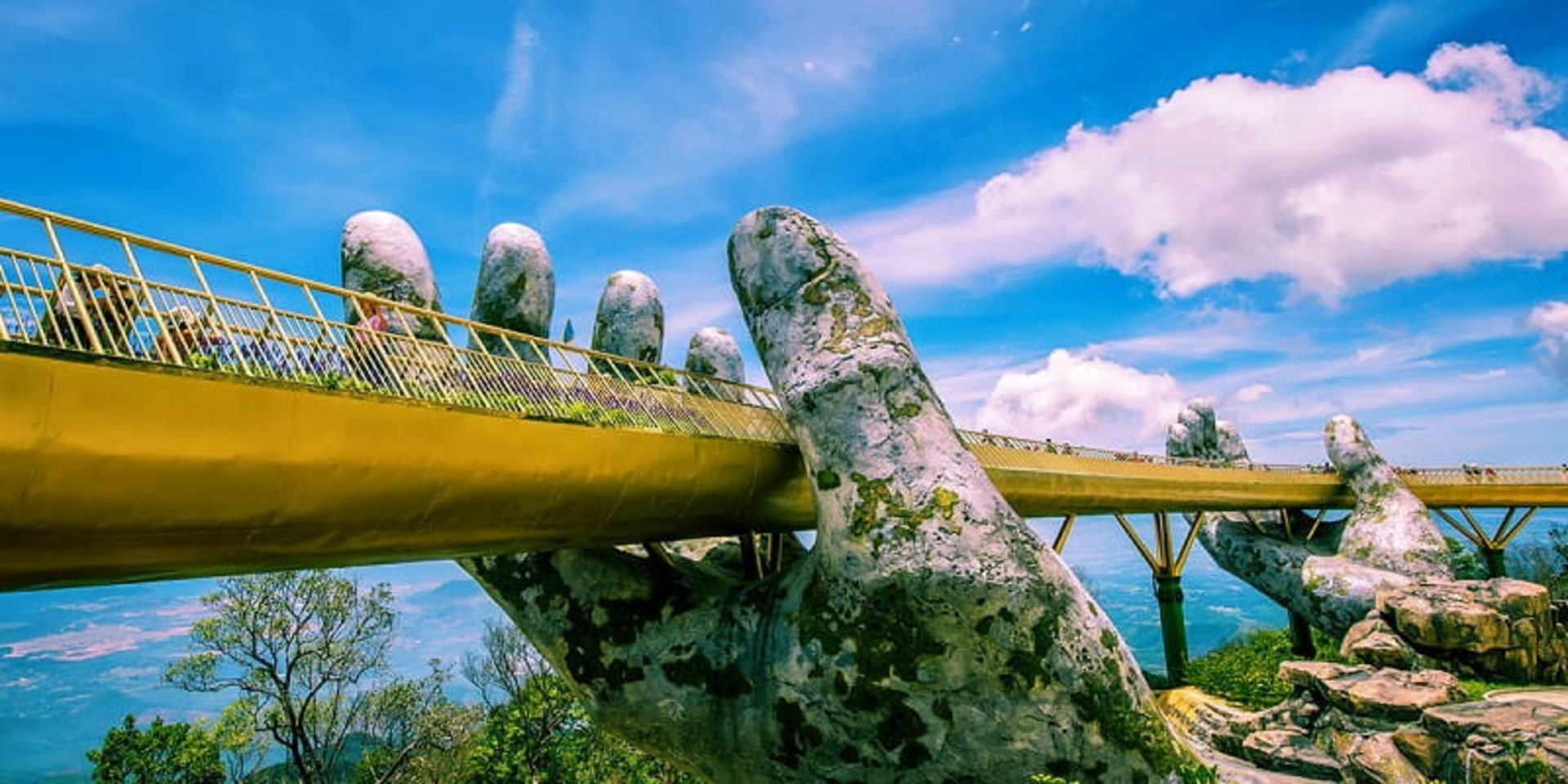 پل طلایی ویتنام، منبع: vietnamtrips.com
