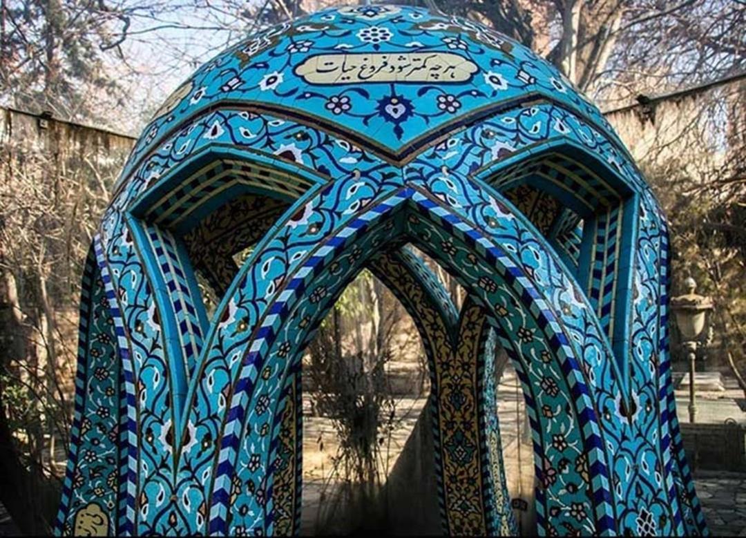 آرامگاه رهی معیری؛ منبع عکس: اینستاگرام؛ عکاس: صفحه اینستاگرامی shahre_man_shemiran