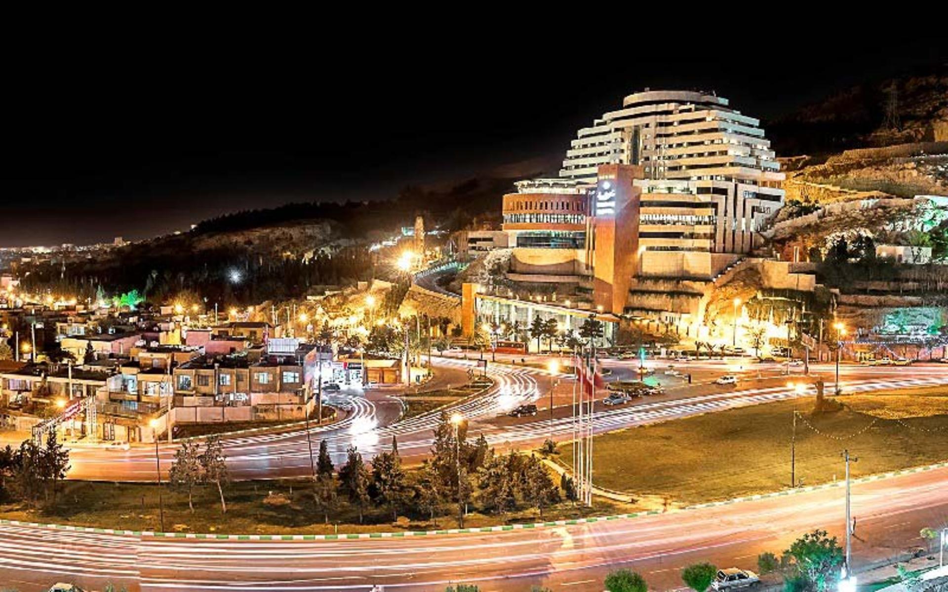 هتل شیراز؛ منبع عکس: shiraz-hotel.com؛ عکاس: نامشخص