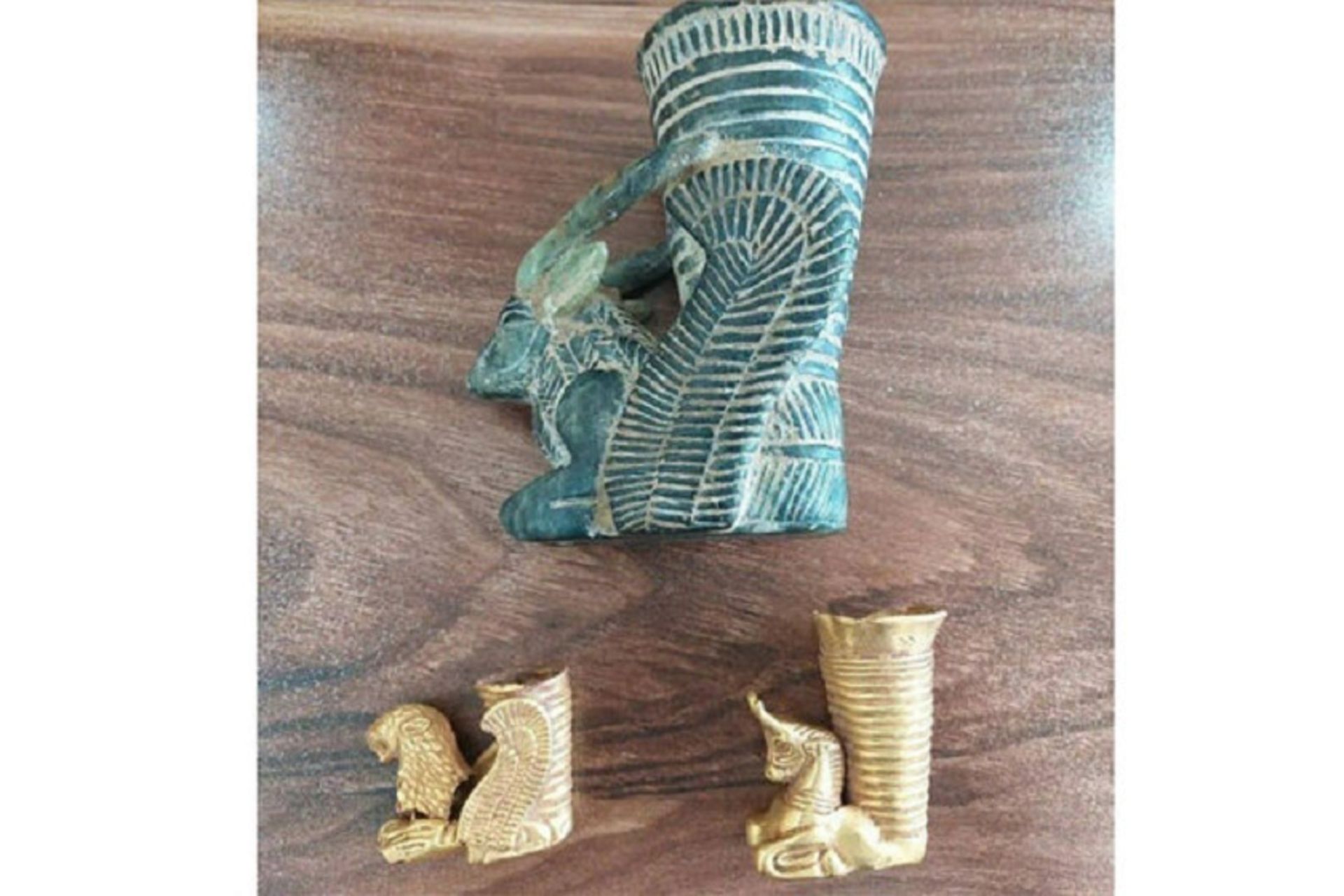گنجینه هخامنشی