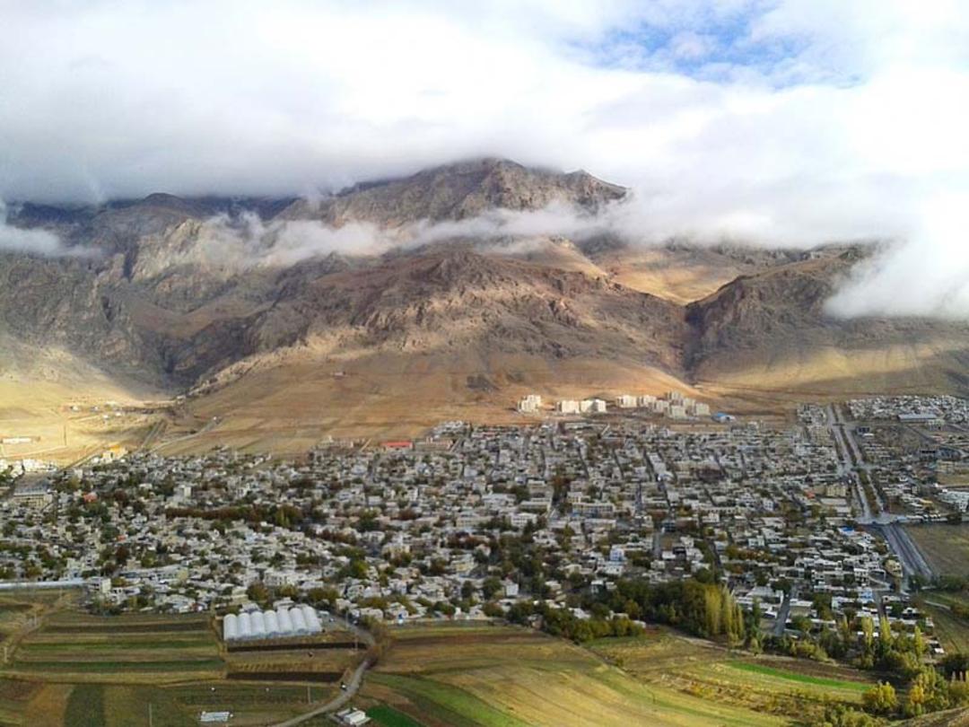 فریدون شهر از نمای دور 