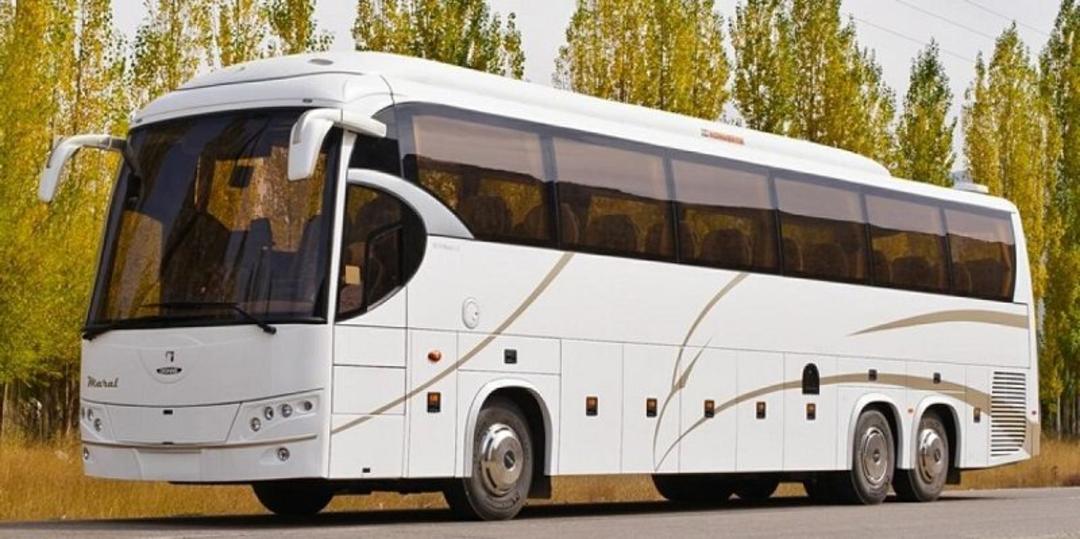 اسکانیا مارال سه محوره؛ منبع عکس: hamsafarjade.blogsky.com؛ عکاس: نامشخص