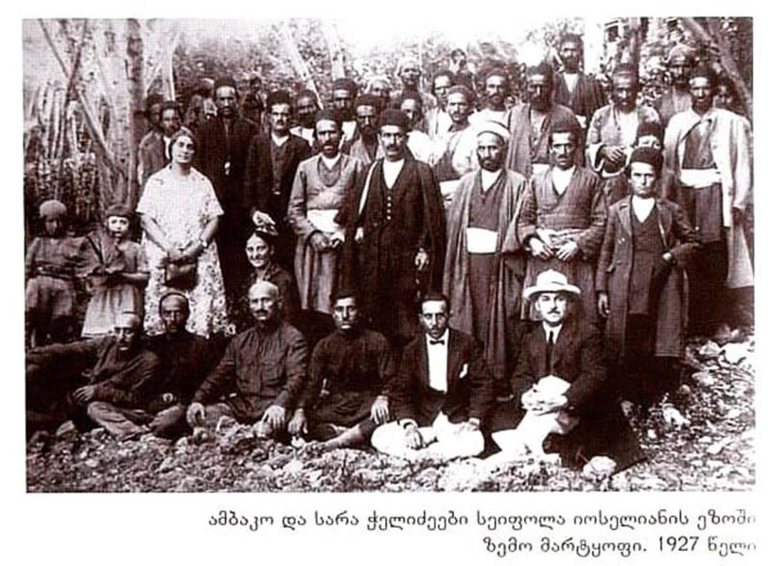 عکس قدیمی از احداث اولین مدرسه فریدونشهر