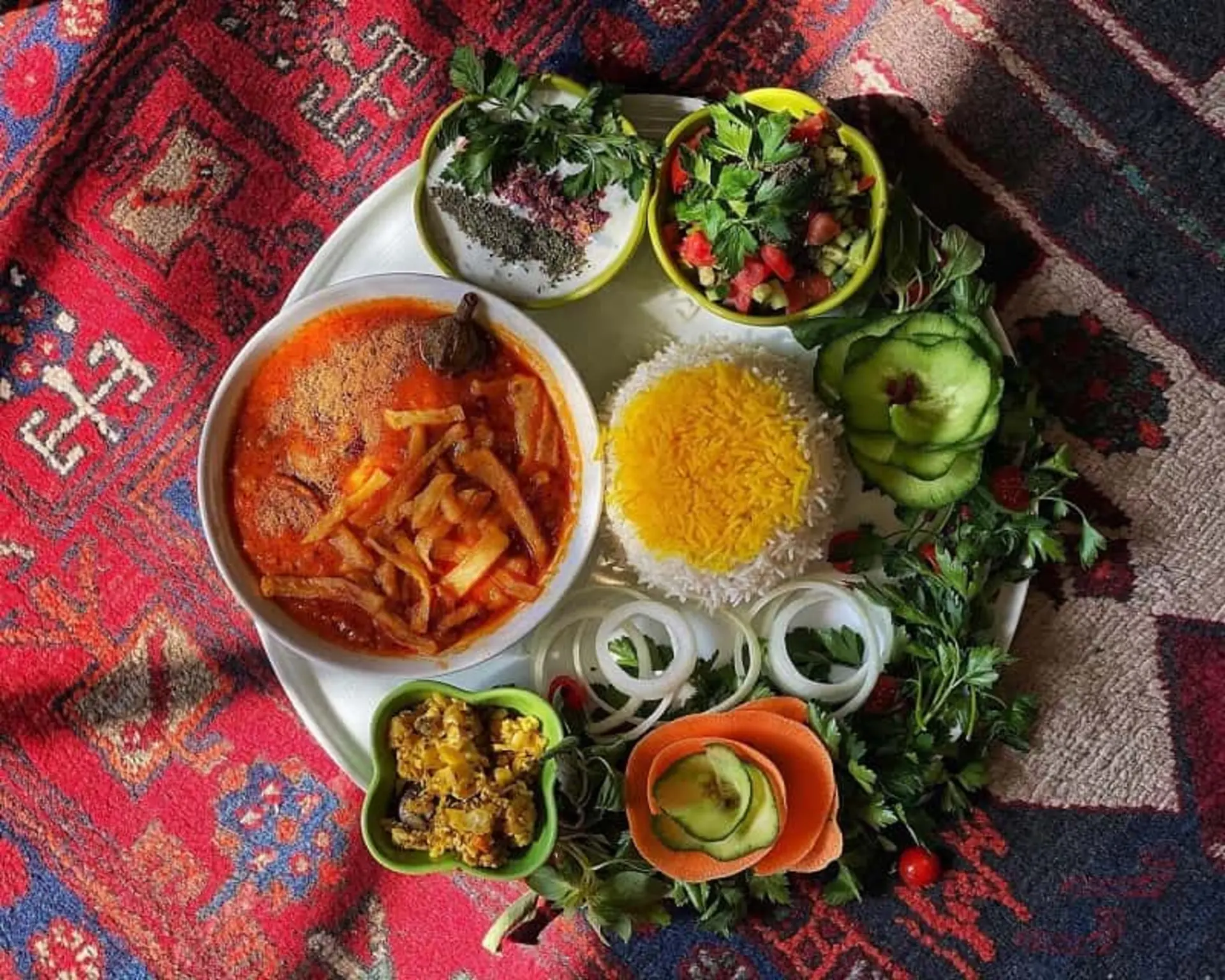 غذاهای کافه رستوران گیاهی مهر میترا