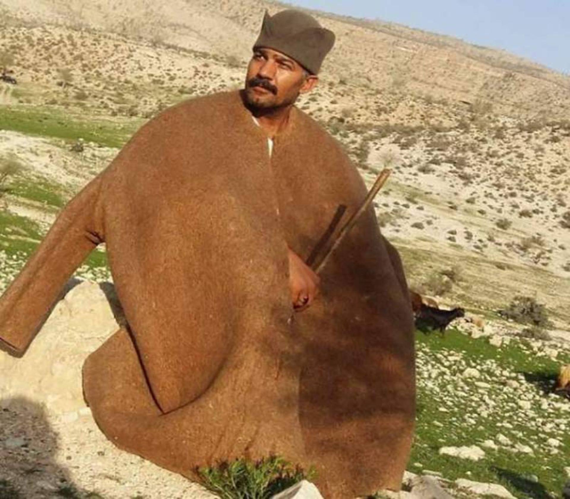 لباس چوپانان لر (شولا) 