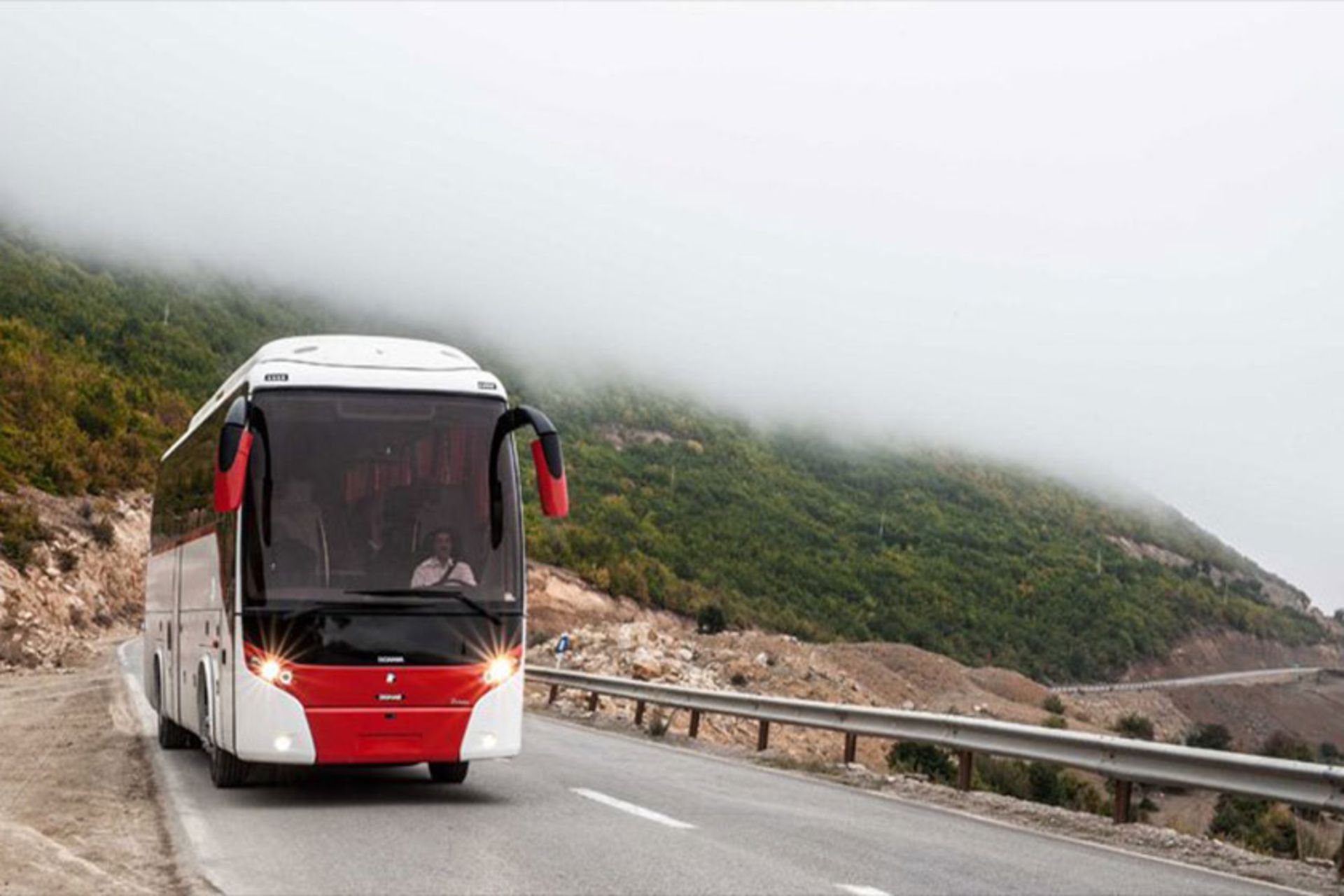 اتوبوس بین شهری