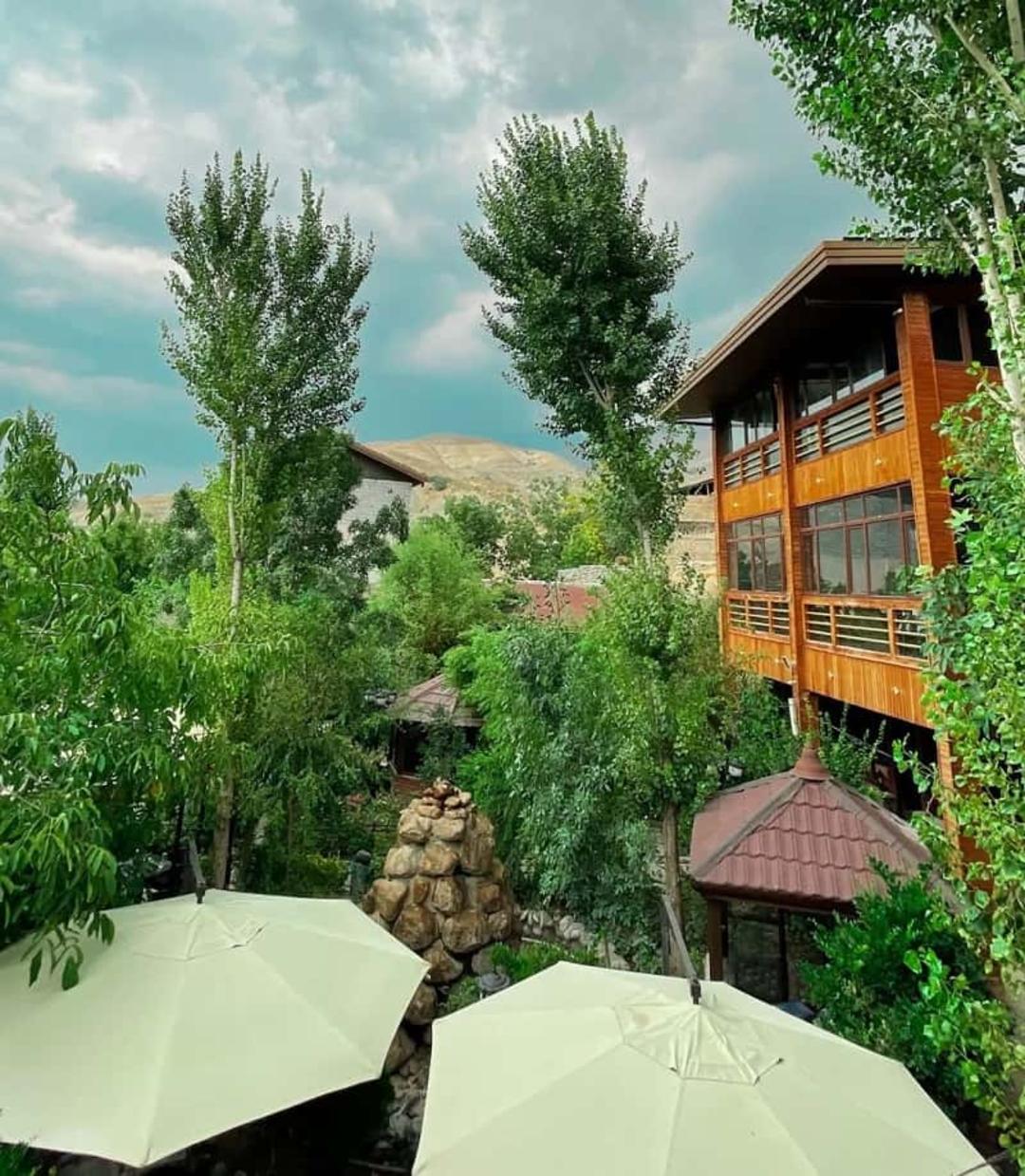 باغ رستوران آبشار افجه