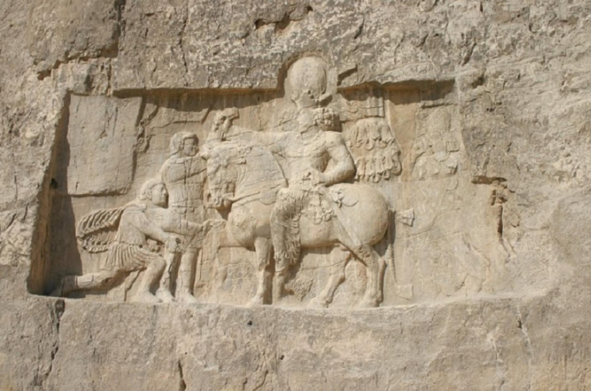 کتیبه کرتیر در نقش رستم