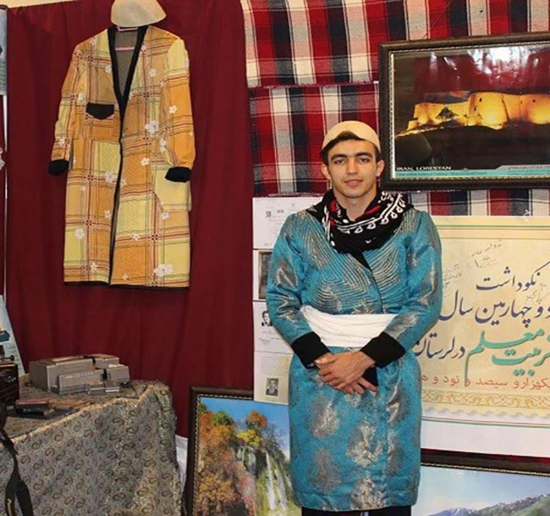 لباس مرد لر فیلی 