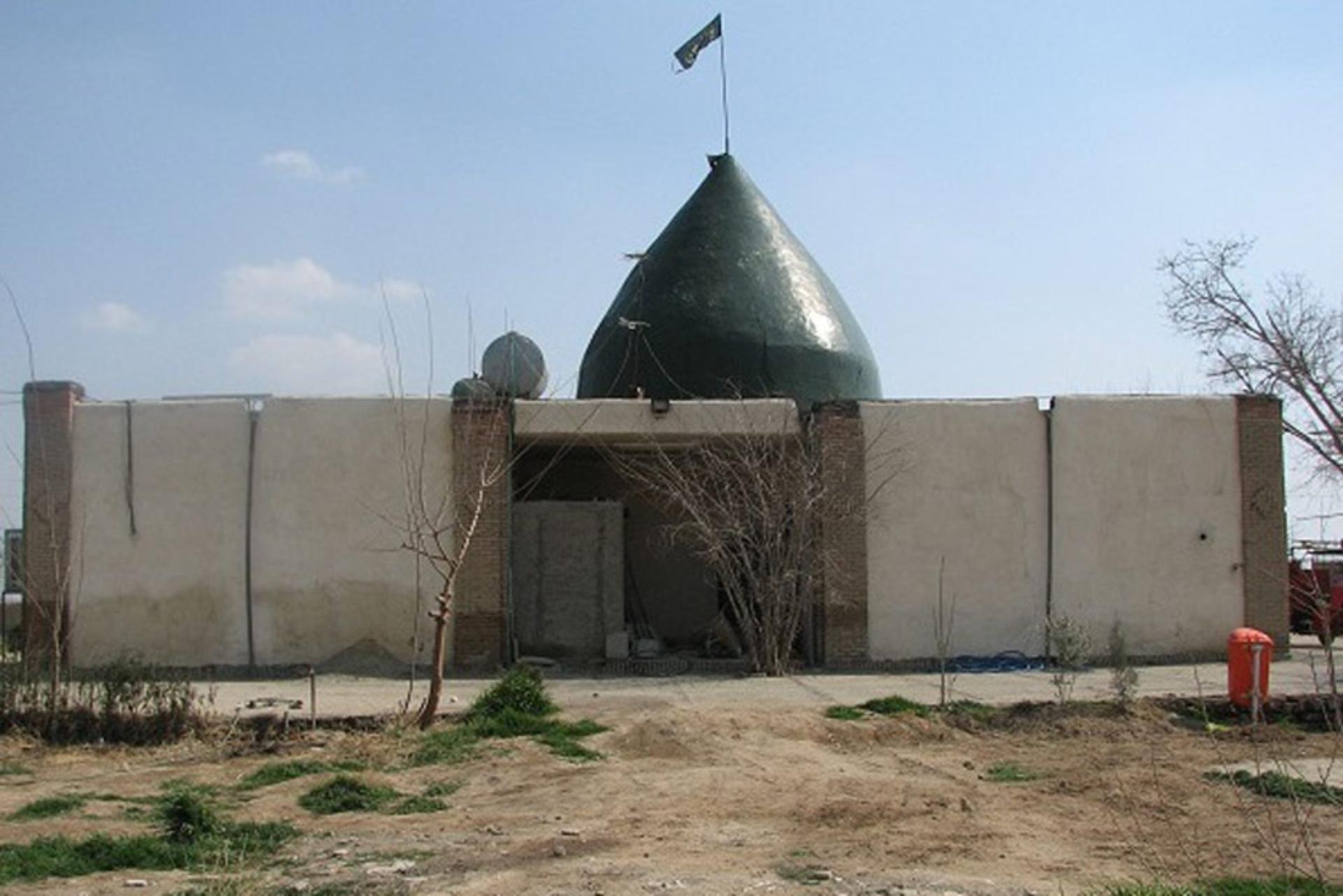 امامزاده طاهر چهاردانگه