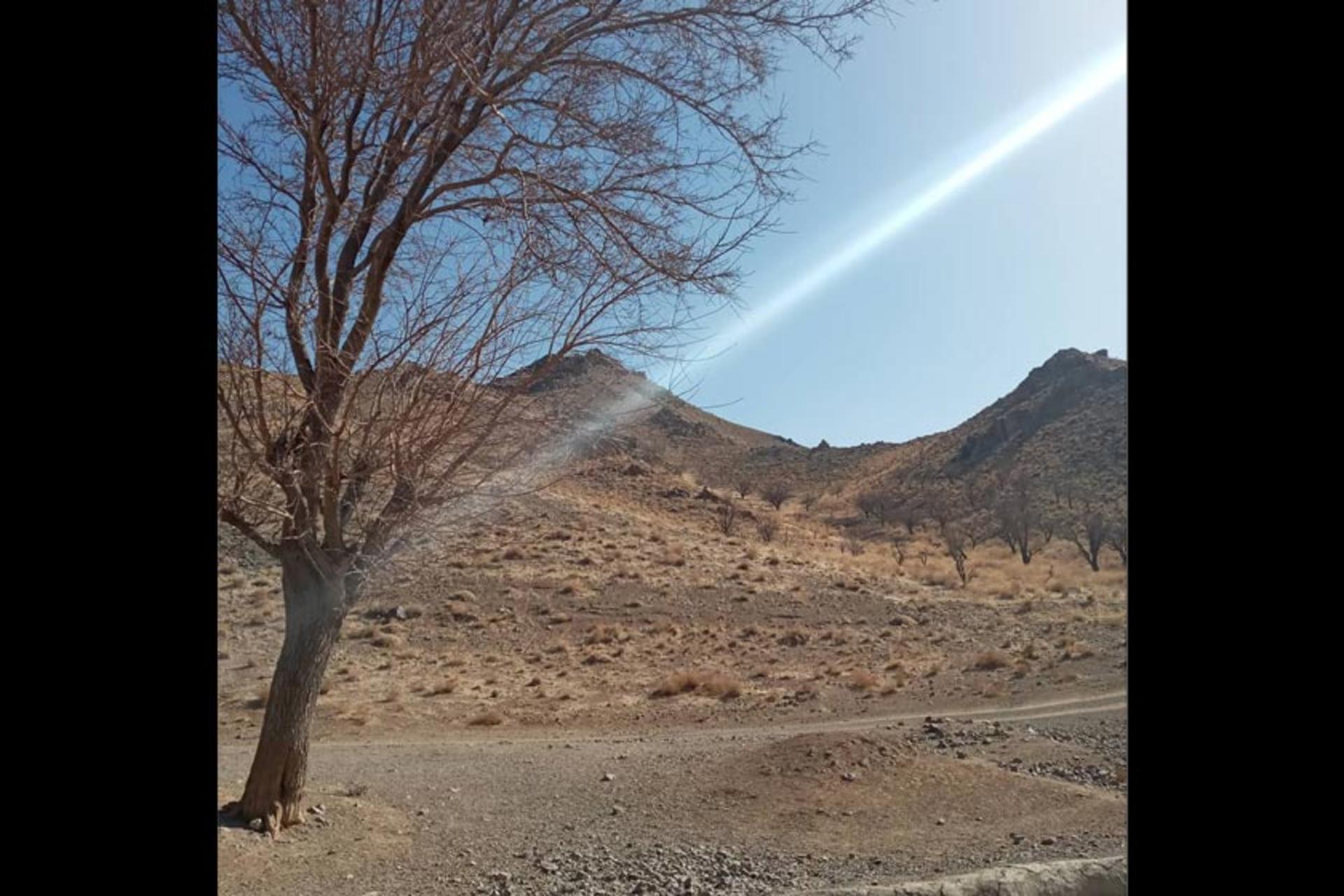 طبیعت کویری روستای نیگ