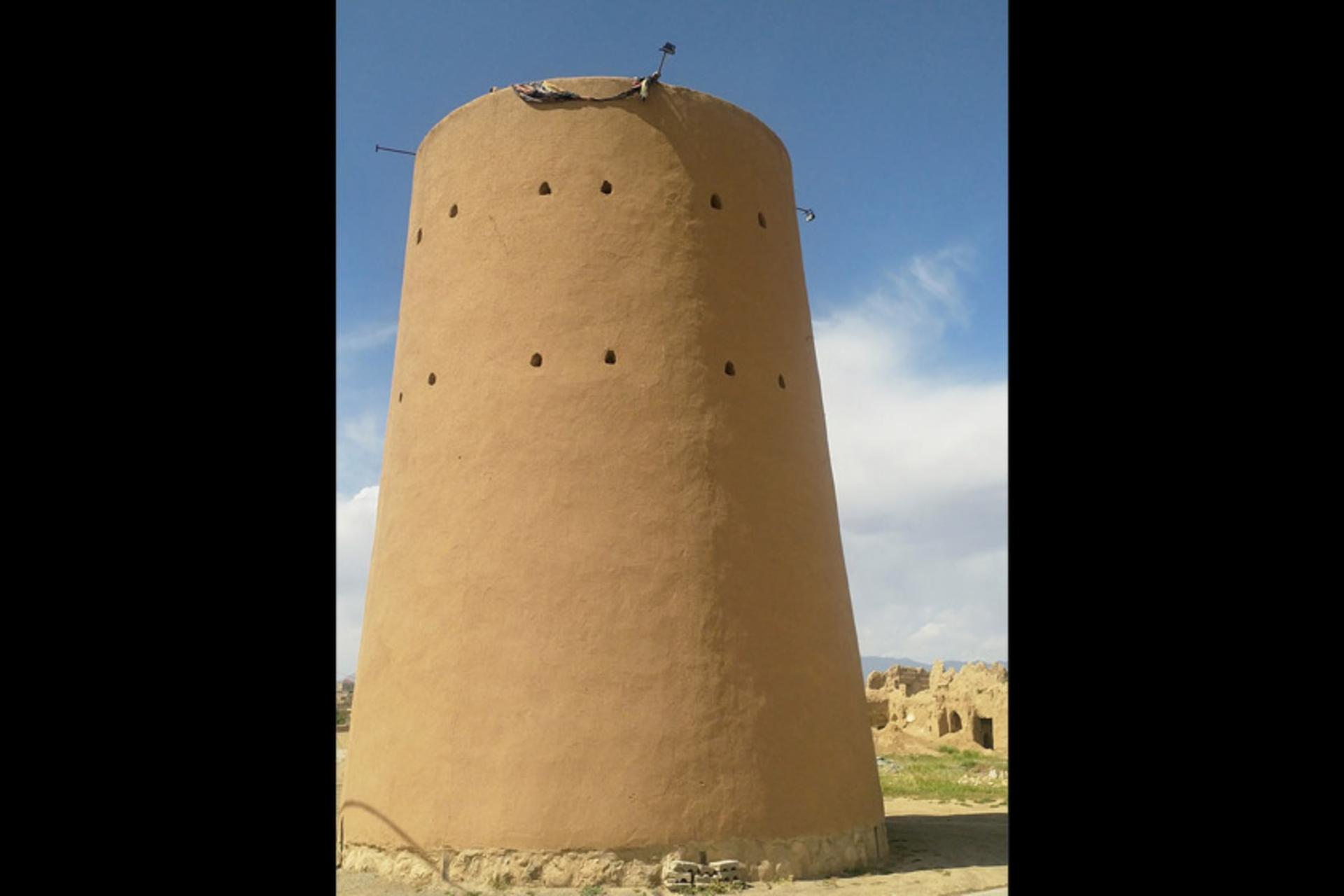 برج تاریخی روستای مشهد کاوه