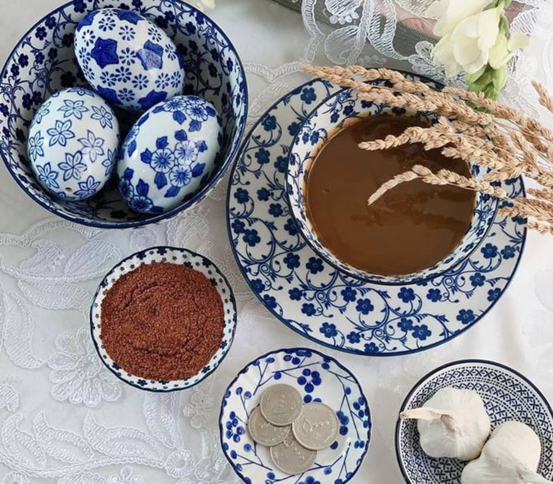 سفره هفت سین با ظروف سنتی