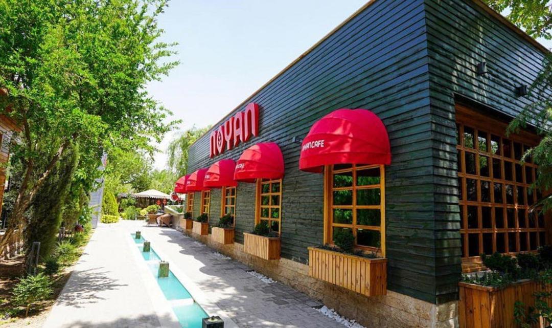باغ رستوان نویان در مهرشهر کرج
