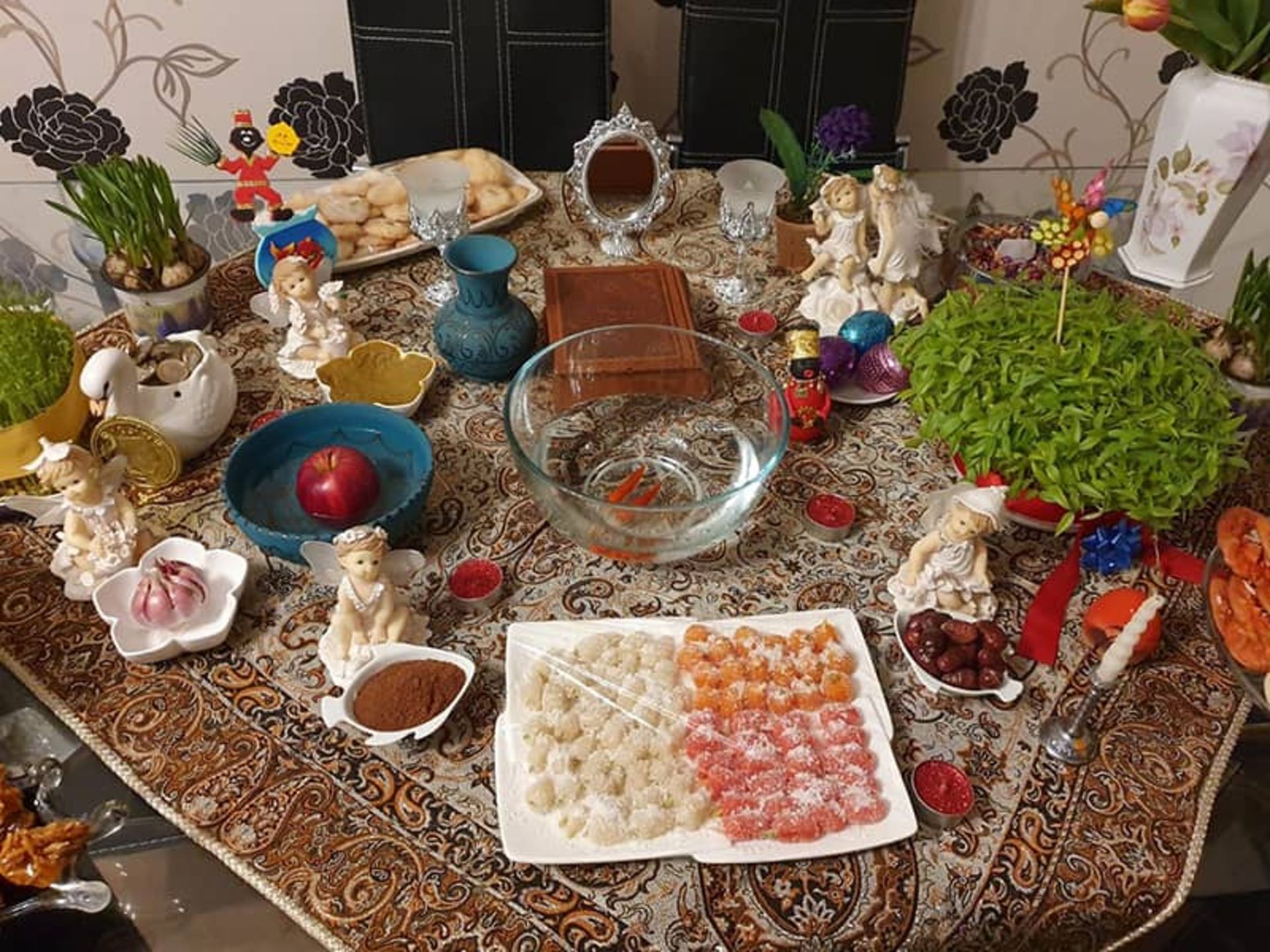 ماهی قرمز در سفره هفت سین