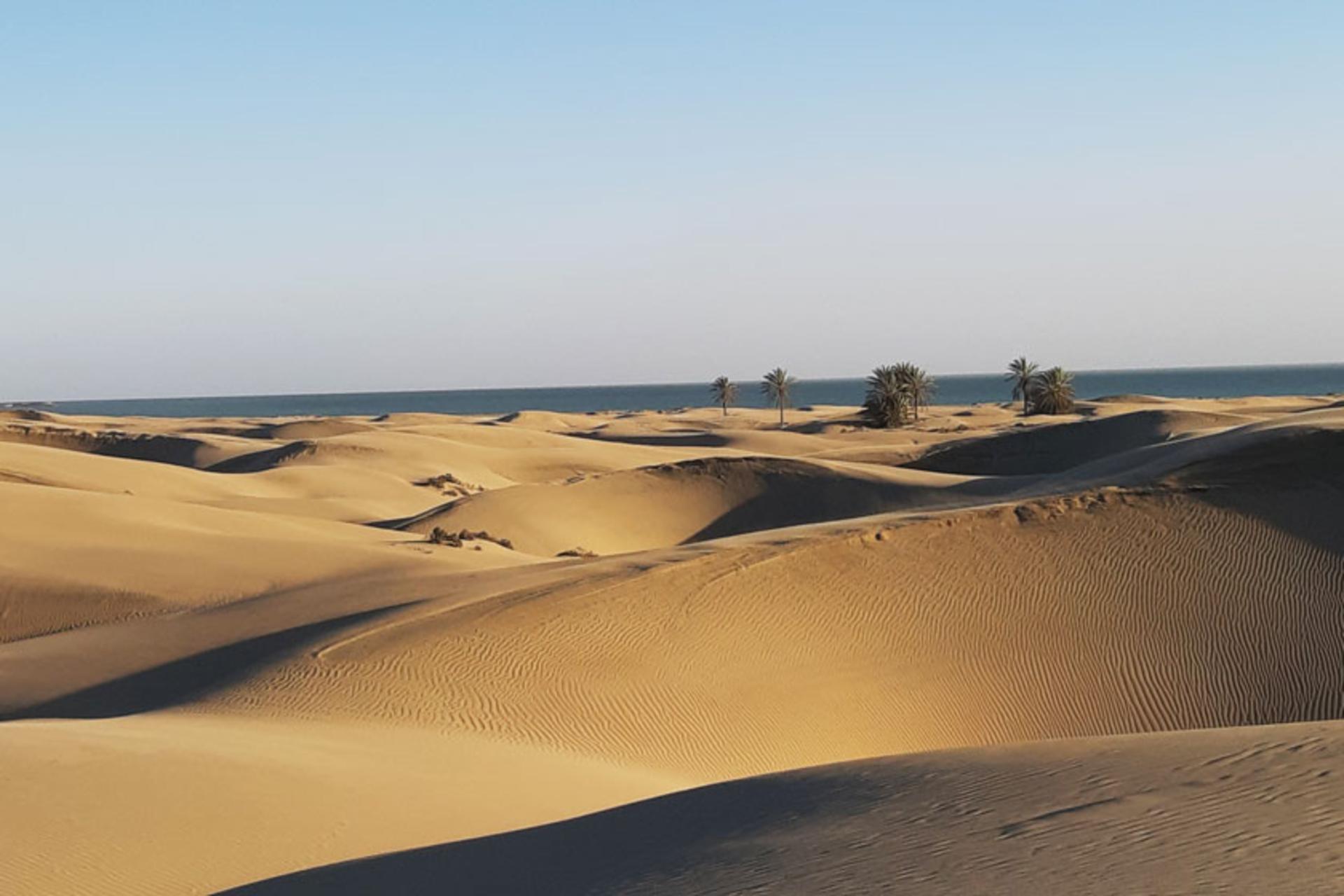 ساحل کویری روستای درک