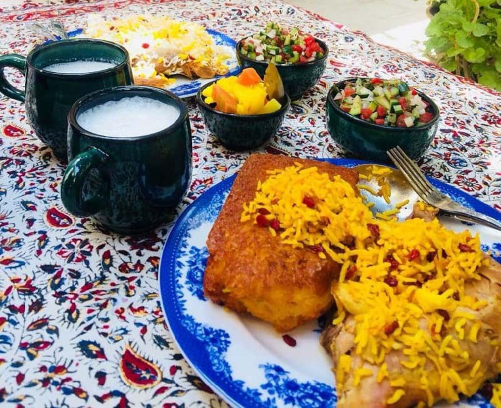 غذاهای رستوران اقامتگاه سنتی لوتوس شیراز