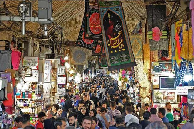 ازدحام مردم در بازار تهران