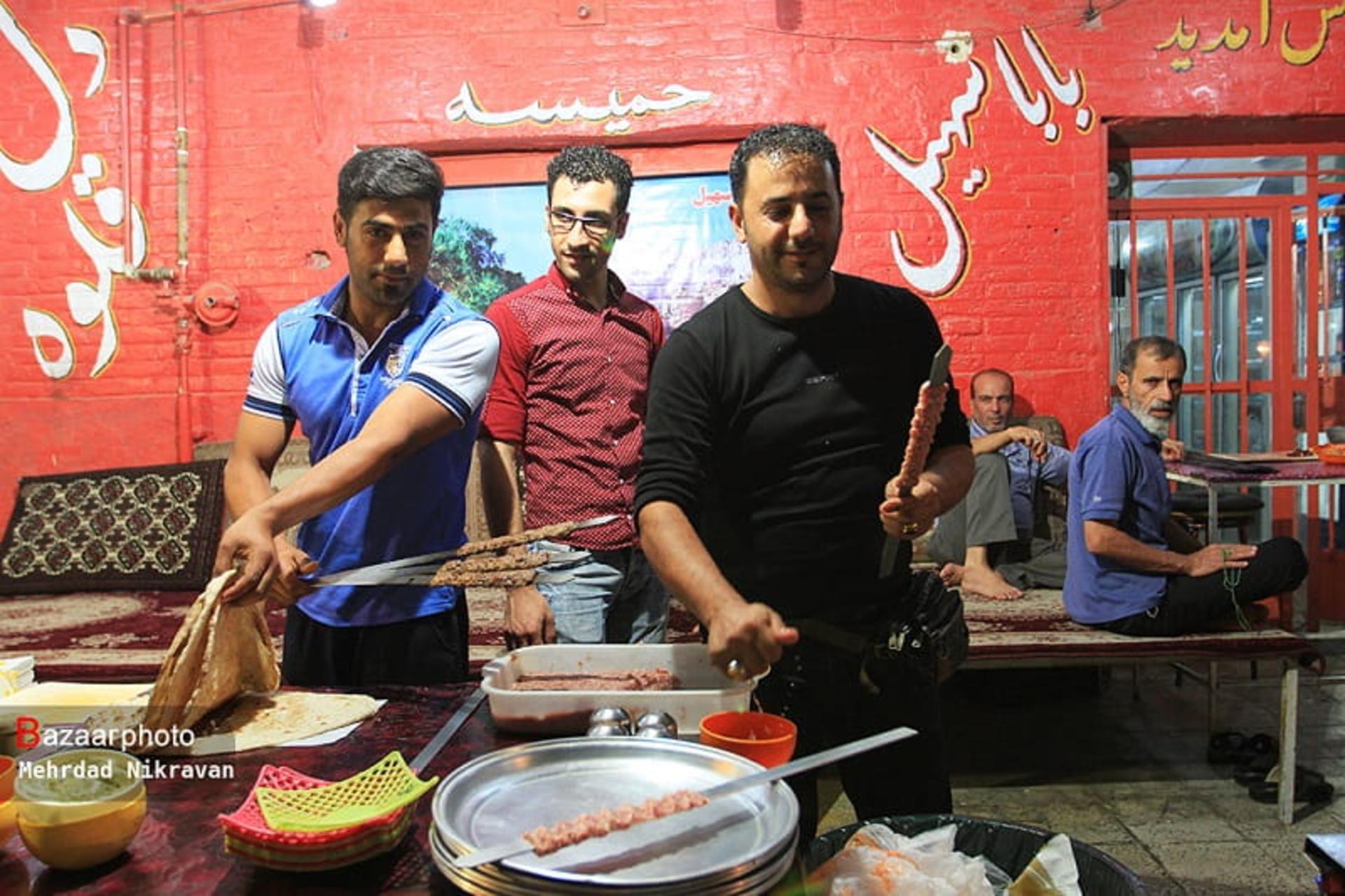 فروش کباب و حمیسه اهوازی در لشکرآباد اهواز