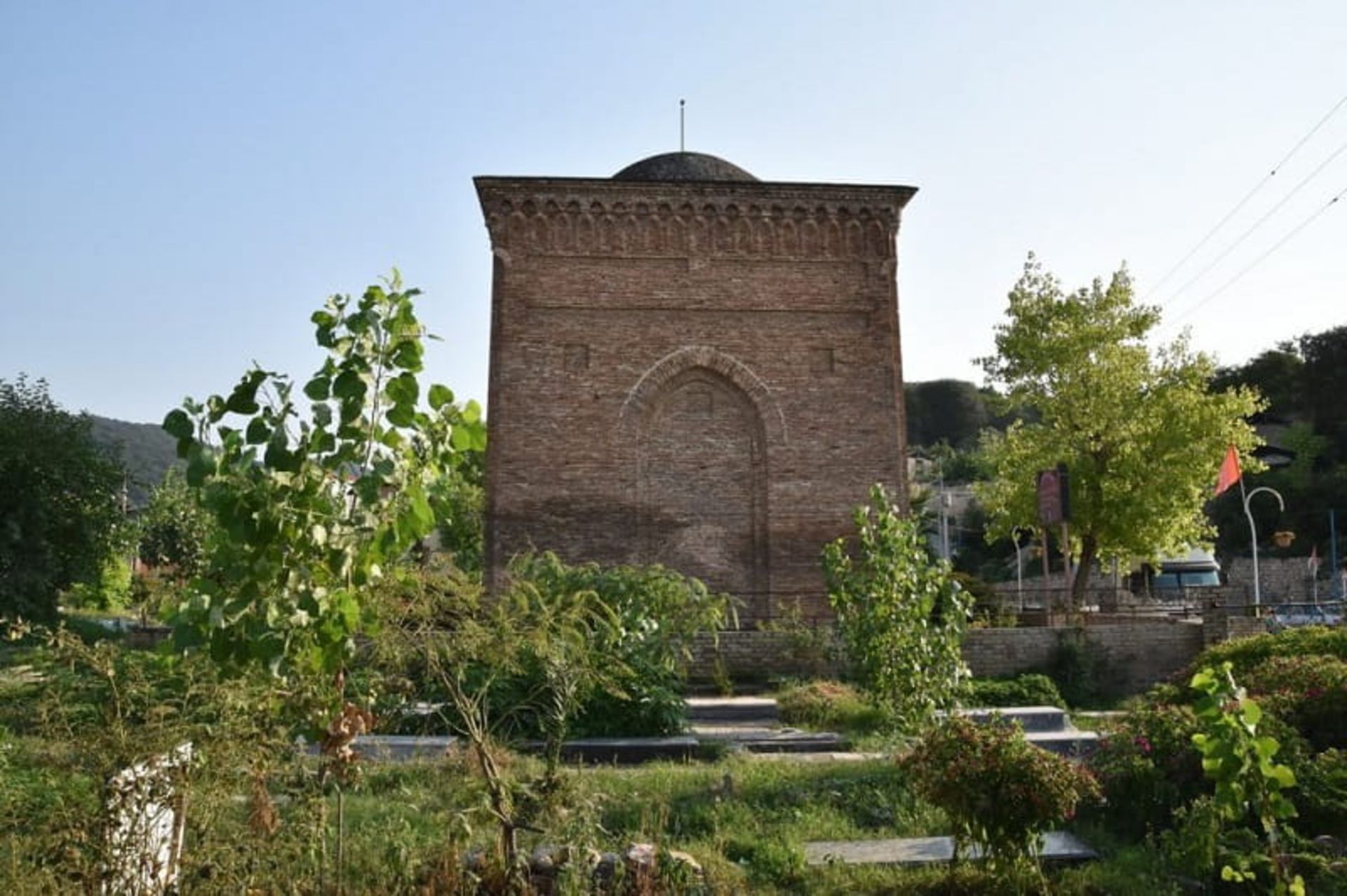 ضلع شمالی آتشکده کوسان