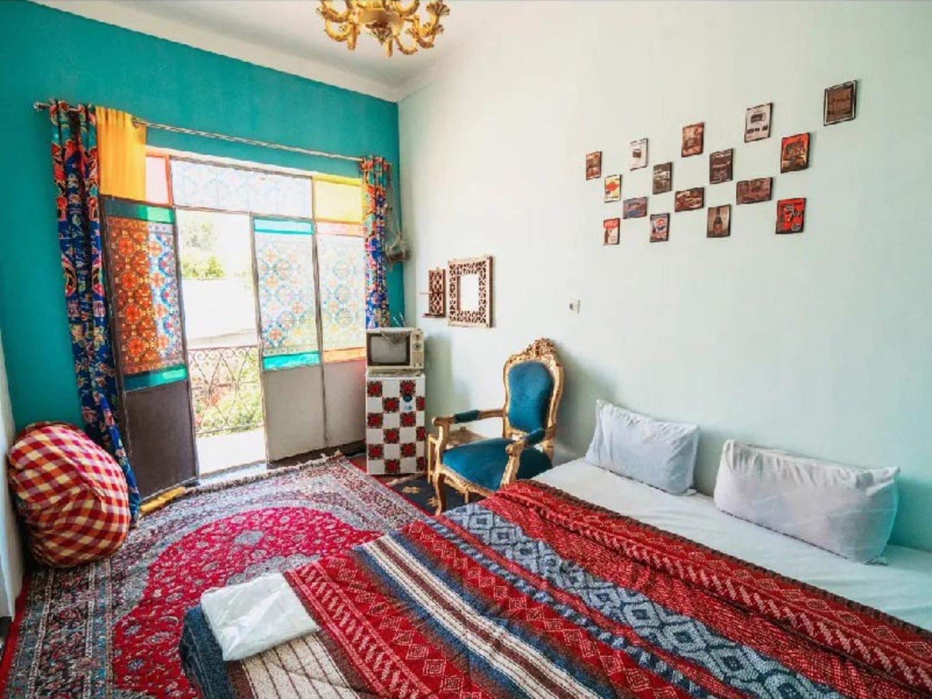  اتاق پهلوی در اقامتگاه بومگردی ترنجستان شیراز