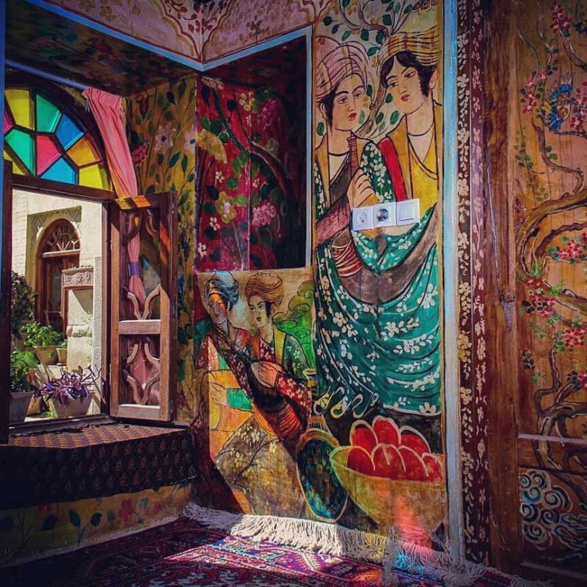 اتاق نگار در بومگردی لوتوس شیراز