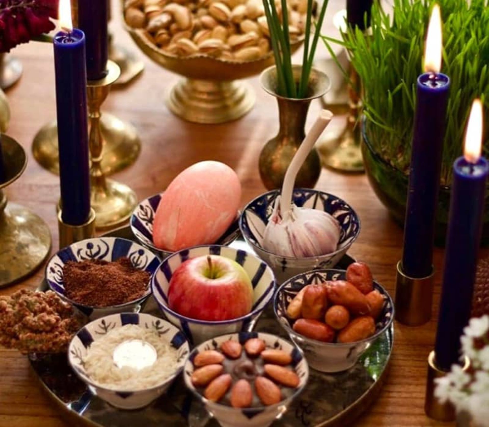 عکس تخم مرغ رنگی در سفره هفت سین