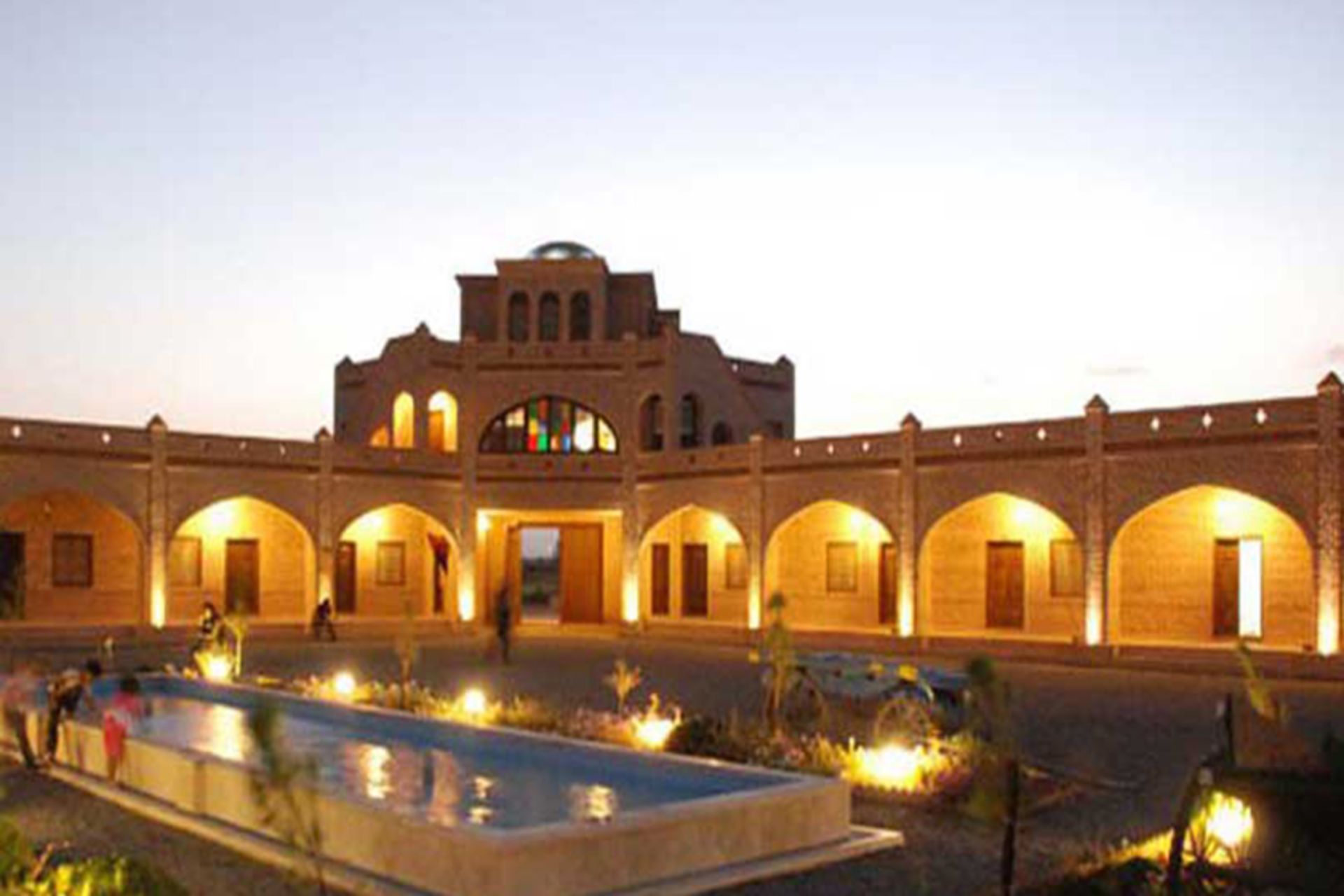 متین اباد