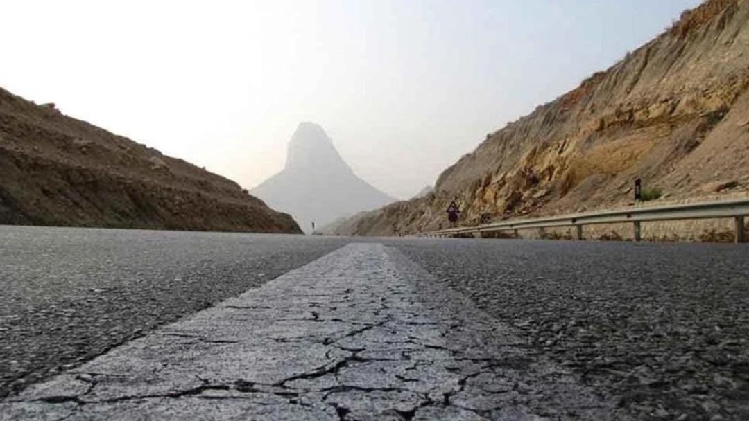 جاده جم به سیراف و کوه پدری